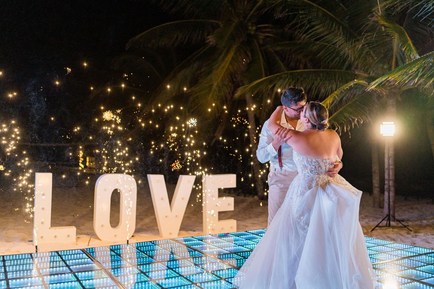 Royalton Riviera Cancun Wedding photographer