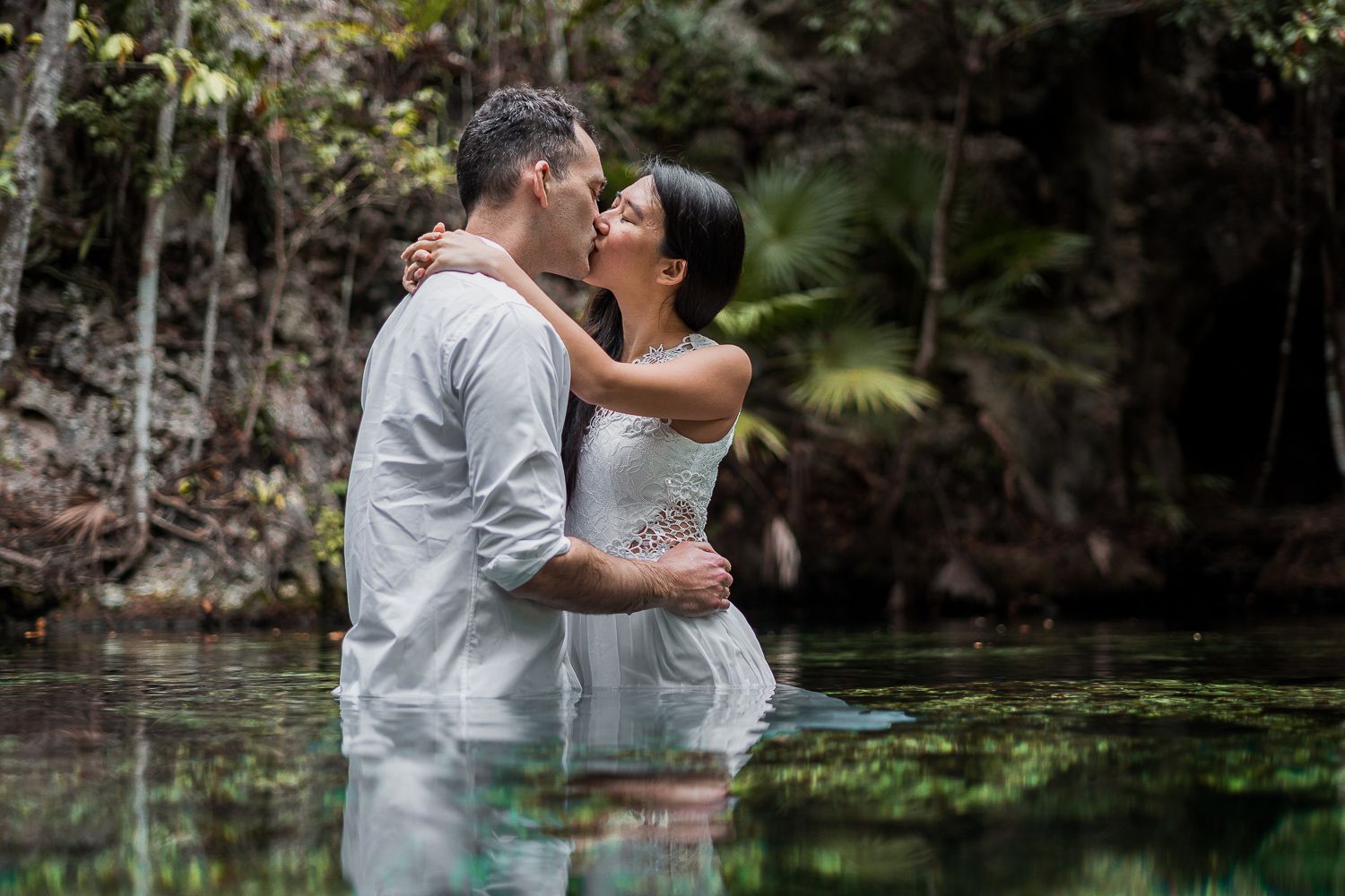 tulum cenote couple photoshoot