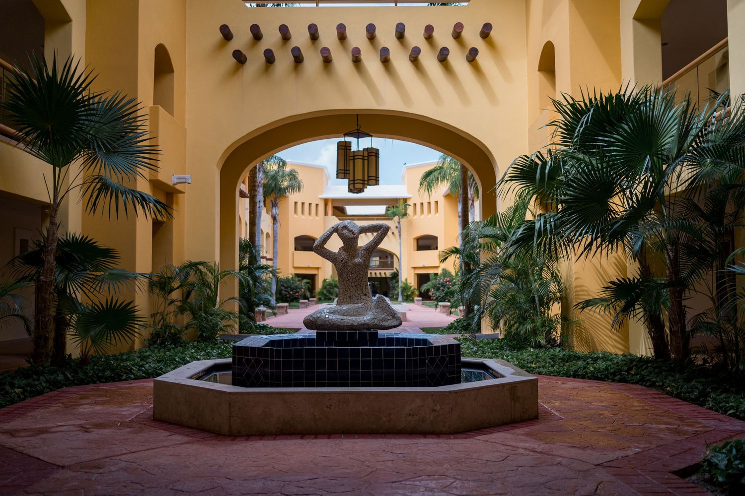 Barceló Maya Grand Resort hallway