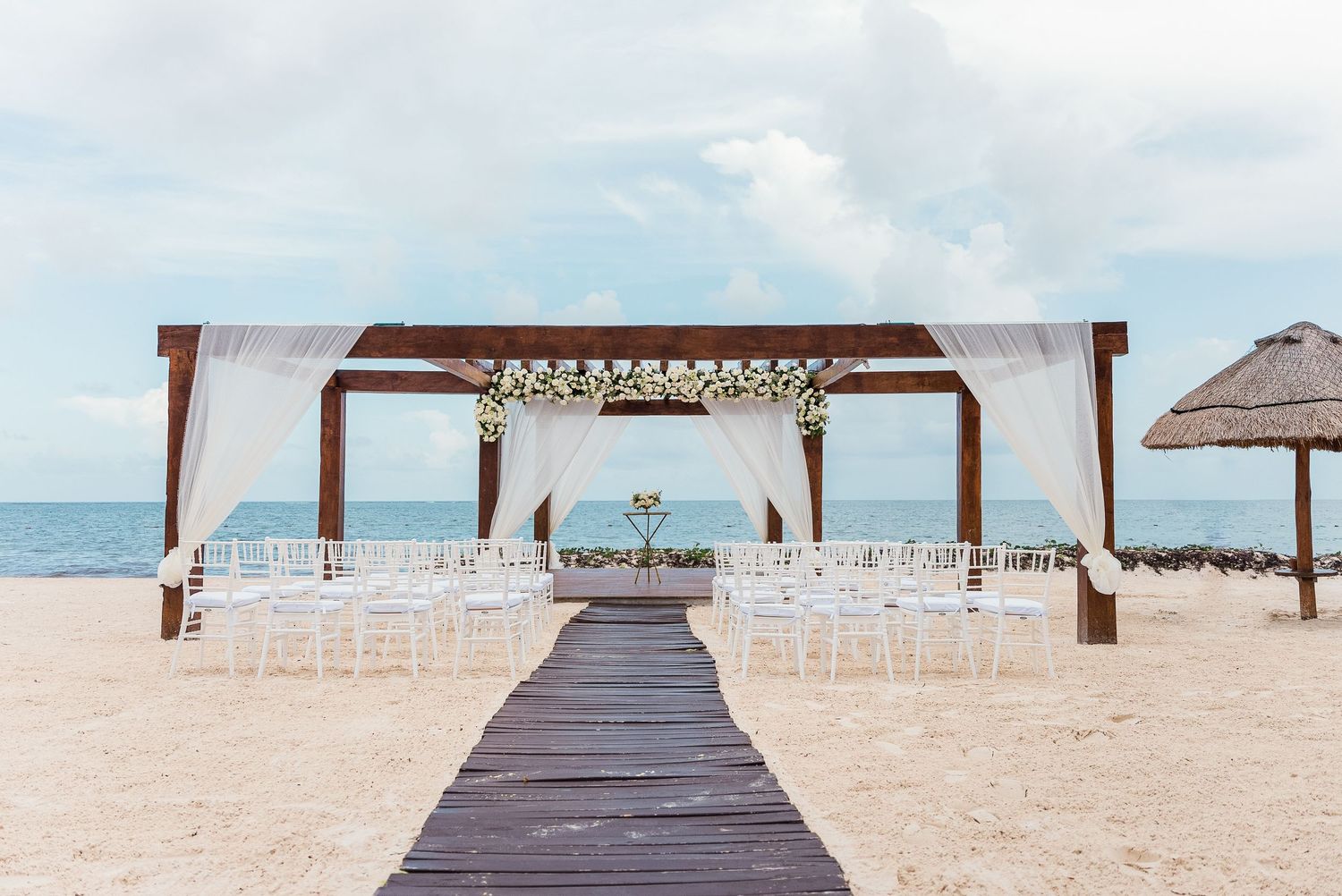 BREATHLESS RIVIERA CANCUN WEDDING