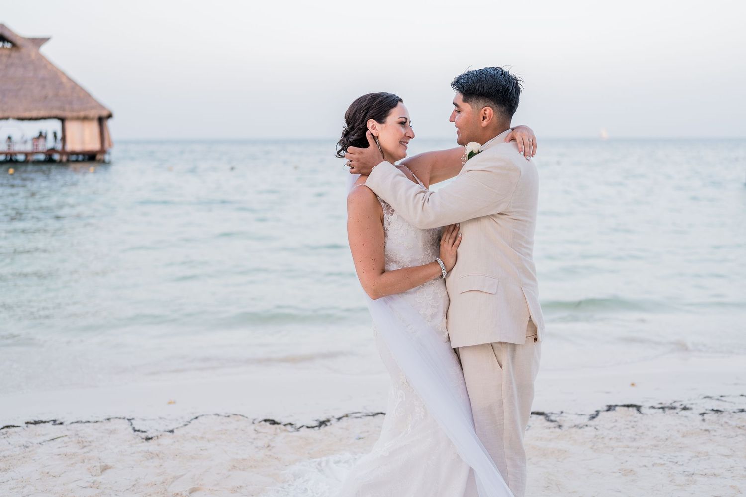 Dreams Vista Cancun Resort & Spa wedding bride and groom photoshoot