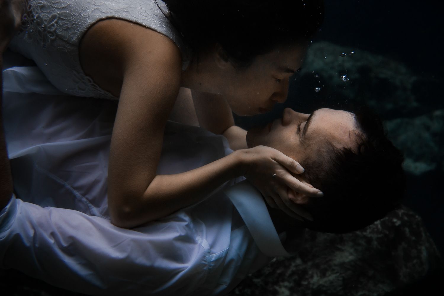 tulum cenote underwater photoshoot
