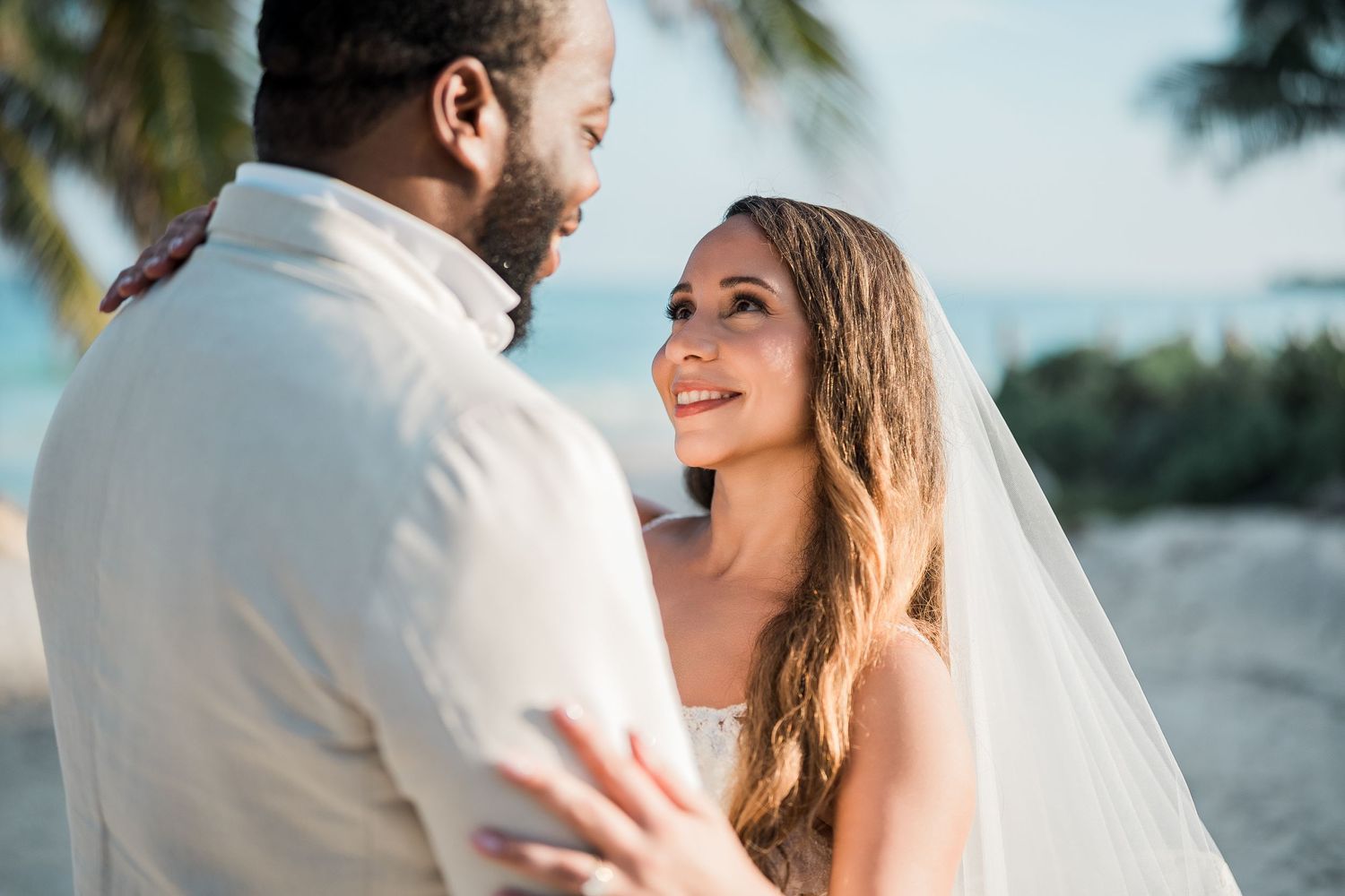 unico 2087 wedding