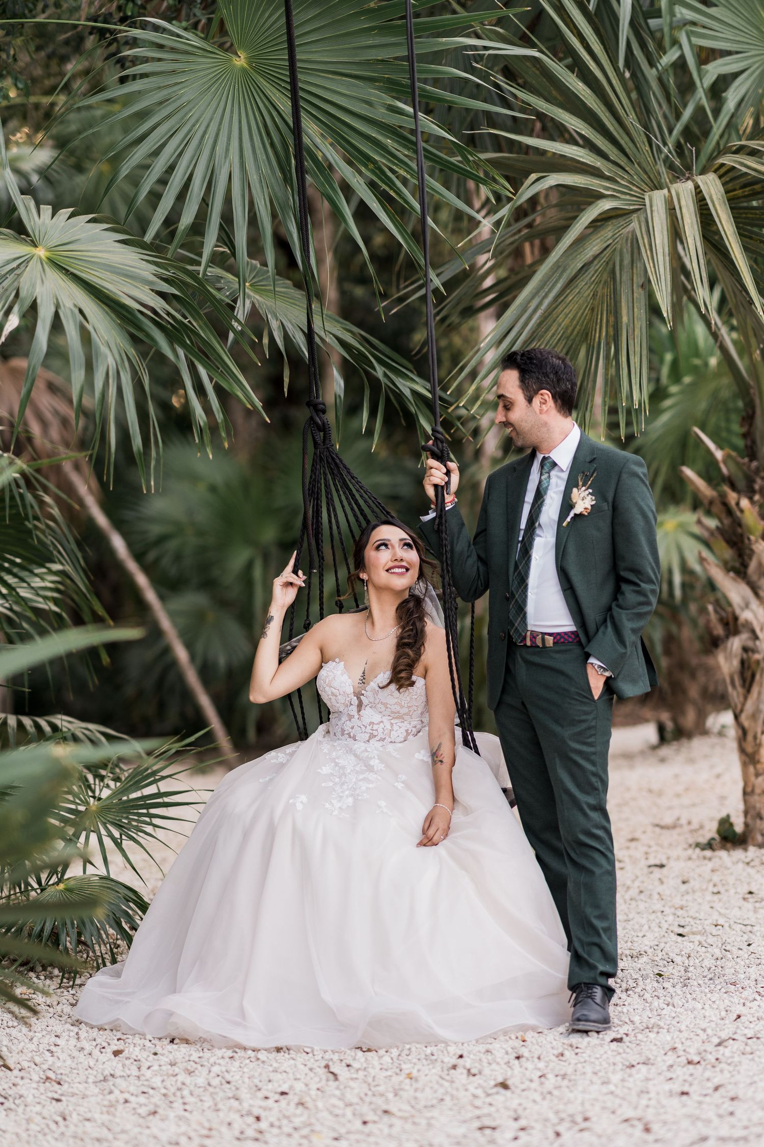 vesica tulum wedding couple photos