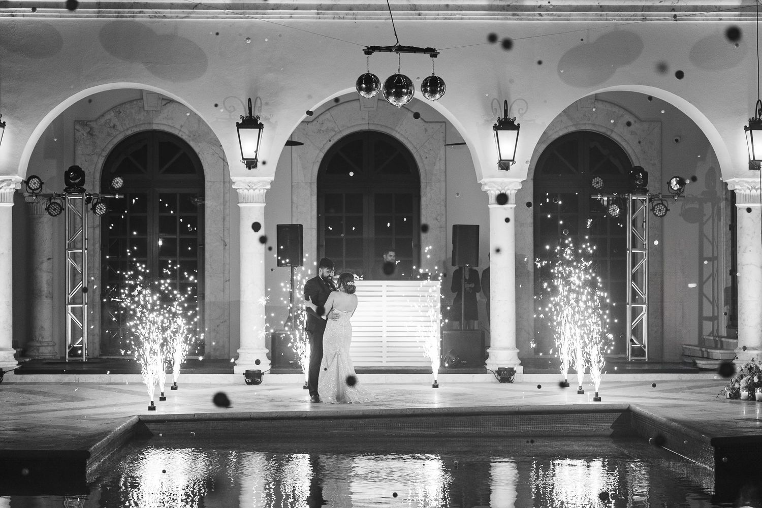wedding at villa la joya