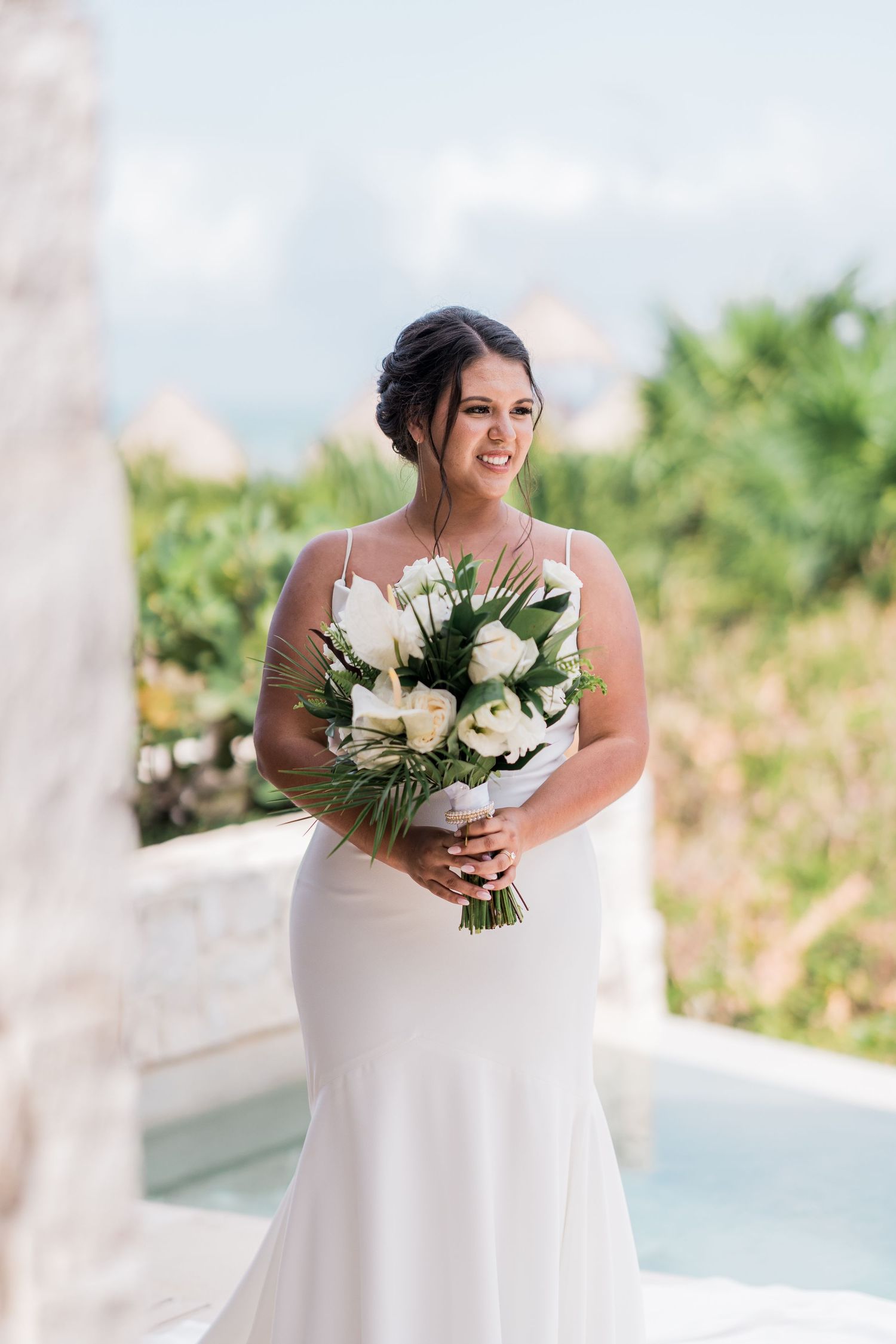 bride portrait, cancun wedding photographer