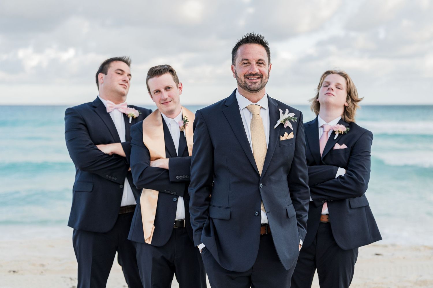 Sandos Cancun wedding