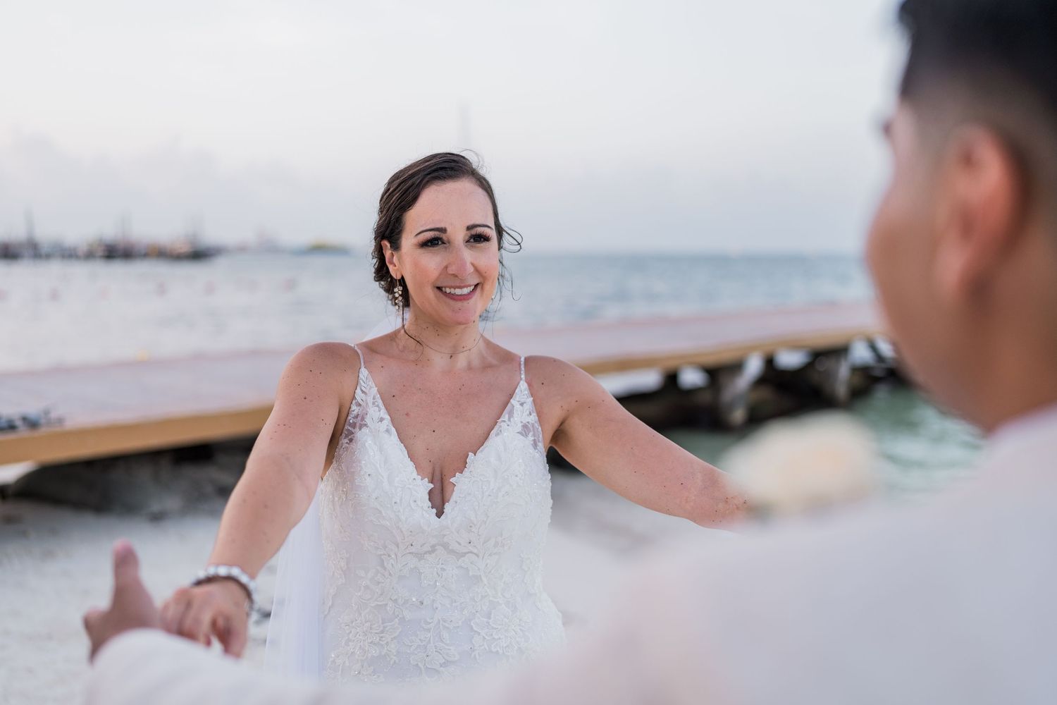 Dreams Vista Cancun Resort & Spa wedding bride and groom photoshoot