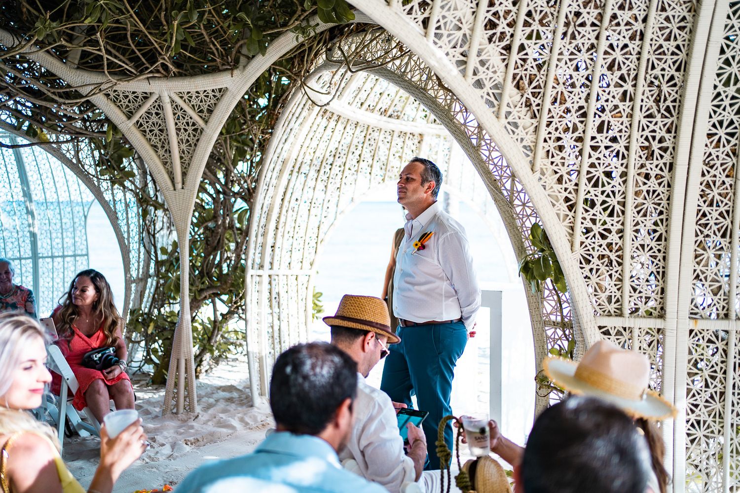 Sandos caracol wedding groom waiting for the bride