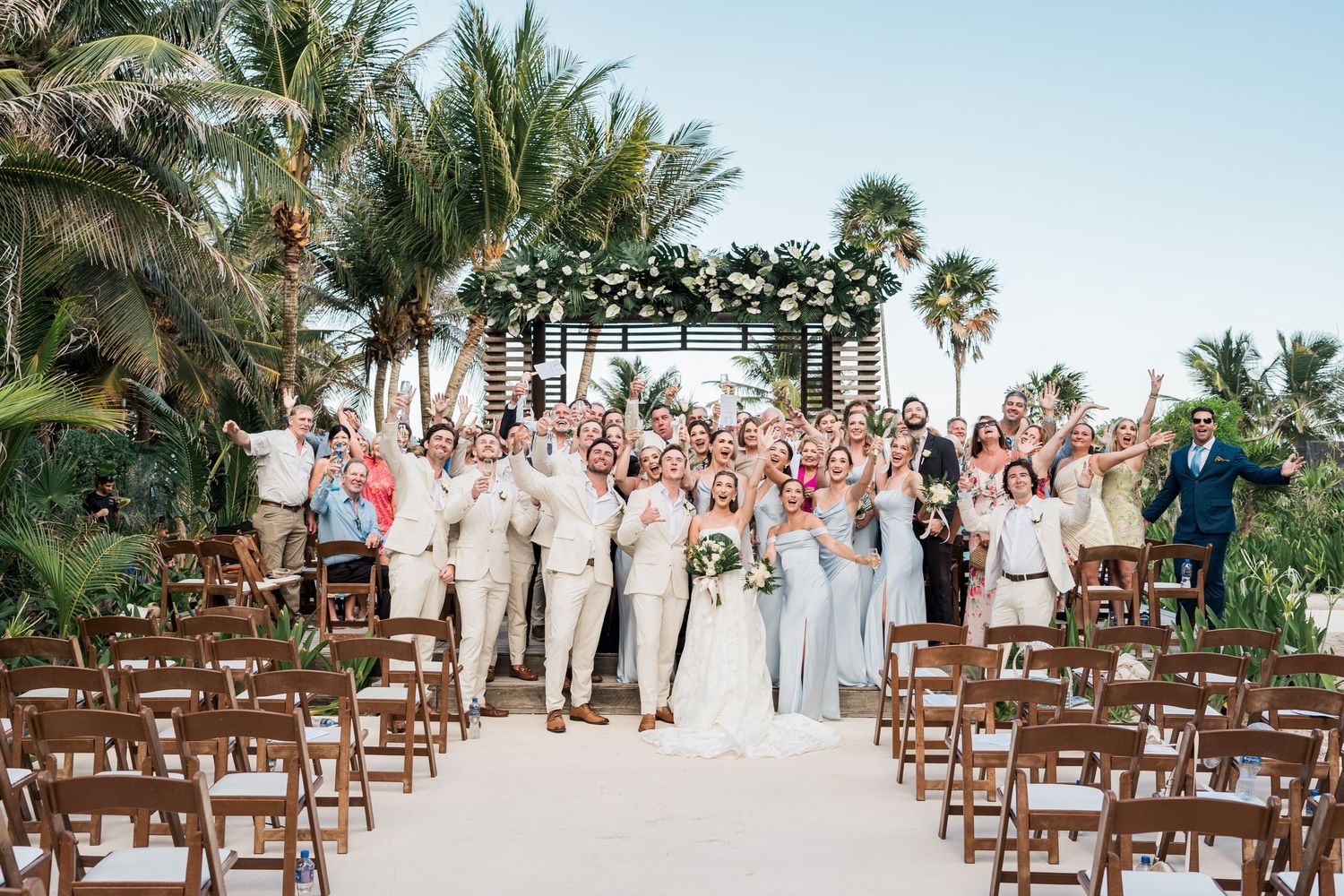 UNICO 2087 RESORT wedding ceremony at the gazebo