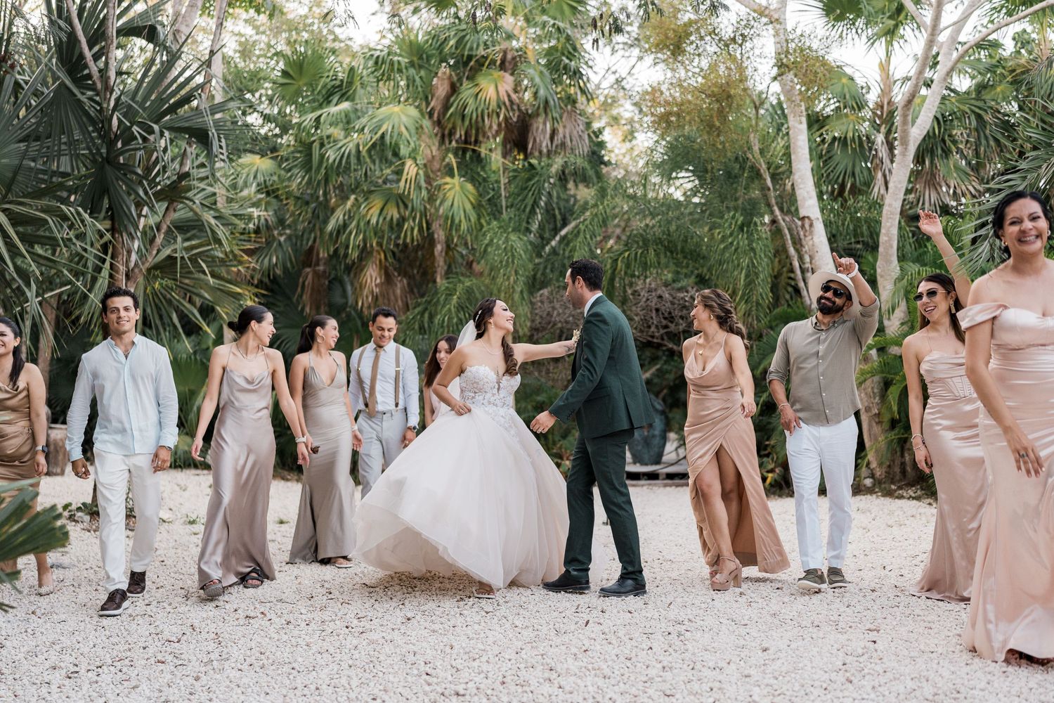 vesica tulum wedding couple photoshoot