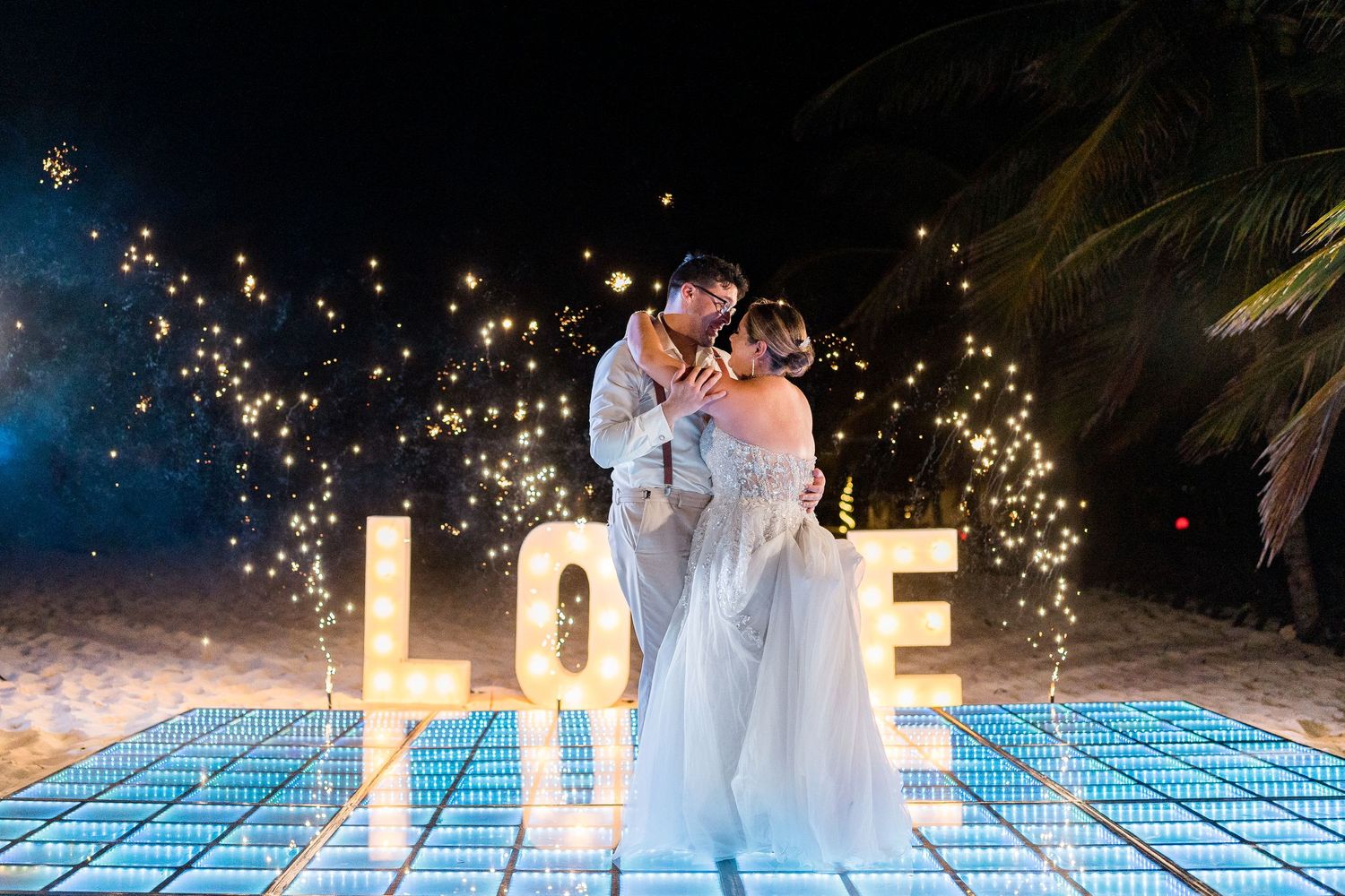 Royalton Riviera Cancun Wedding photographer