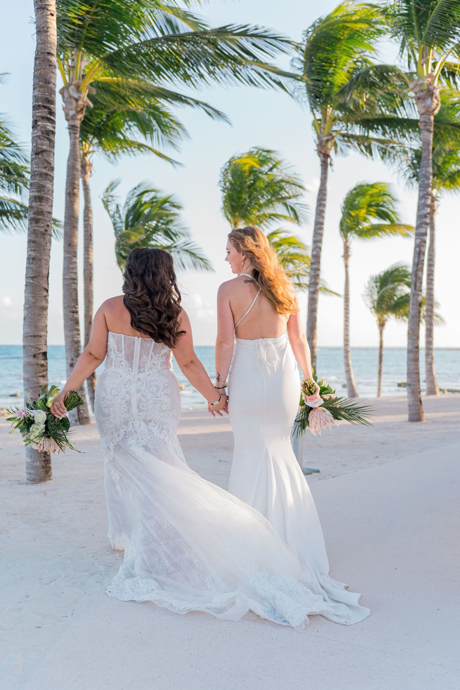 Barceló Maya Palace wedding brides photoshoot