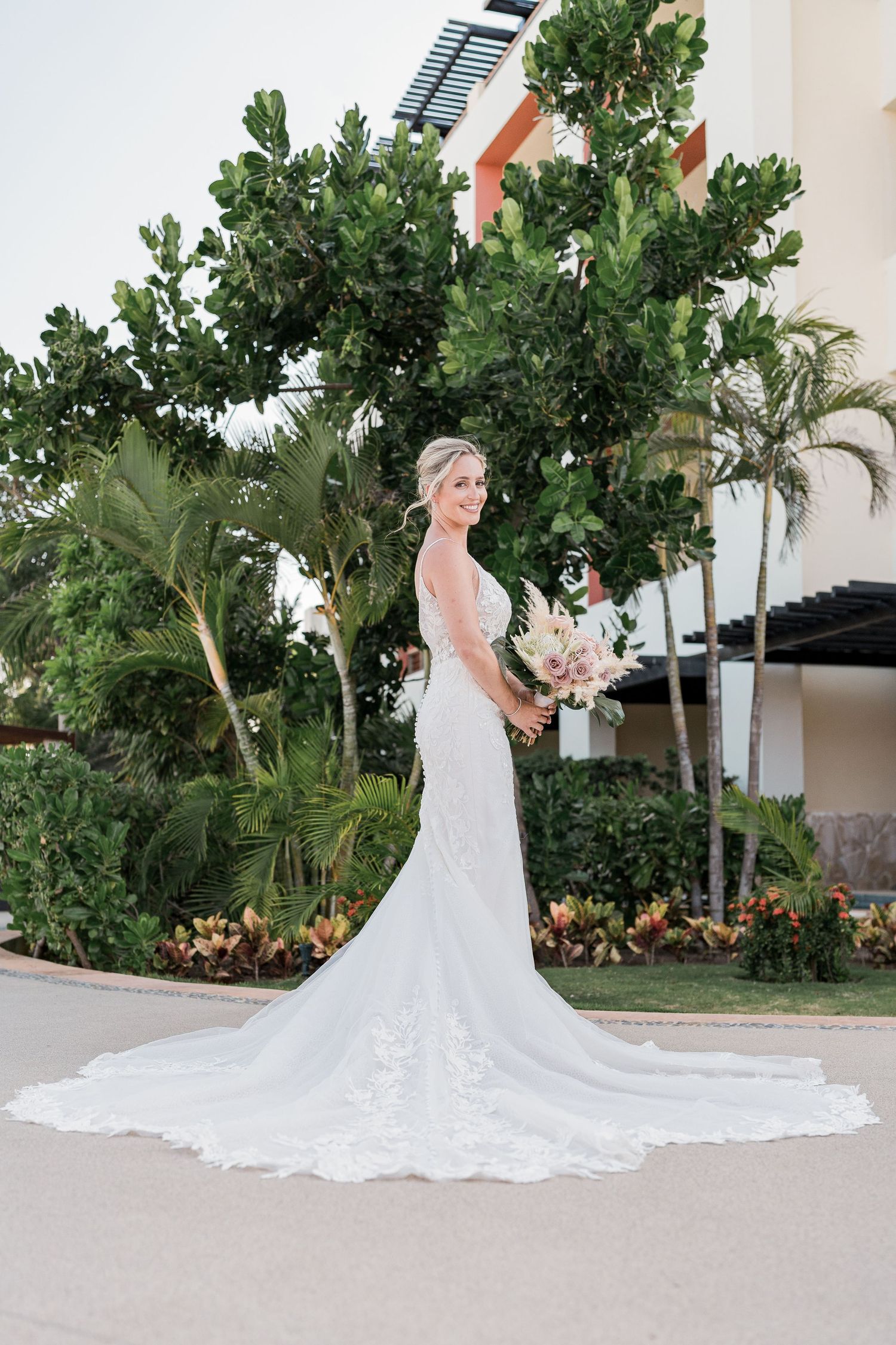 secrets playa mujeres wedding