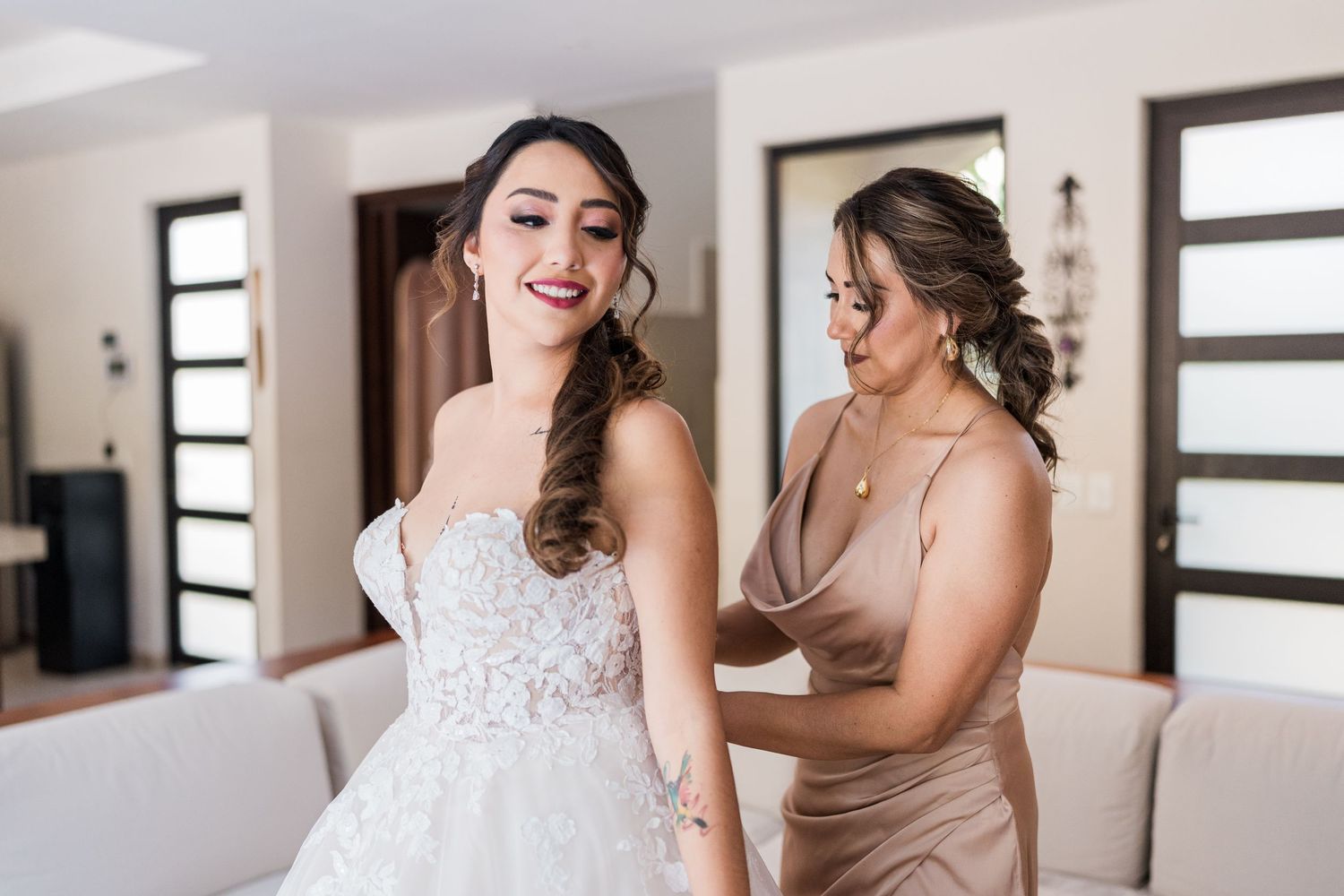 vesica tulum wedding bride getting ready