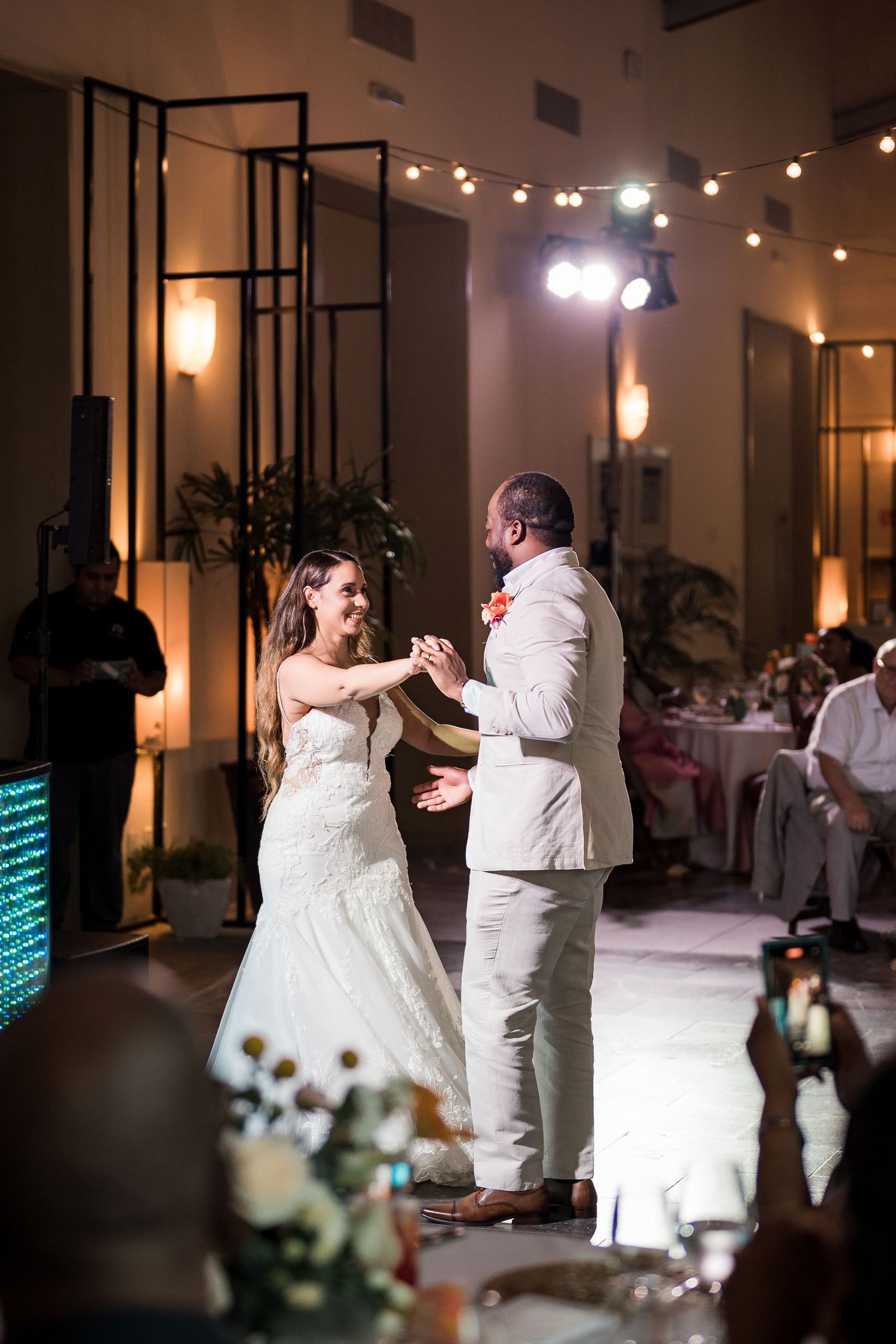 unico 2087 wedding