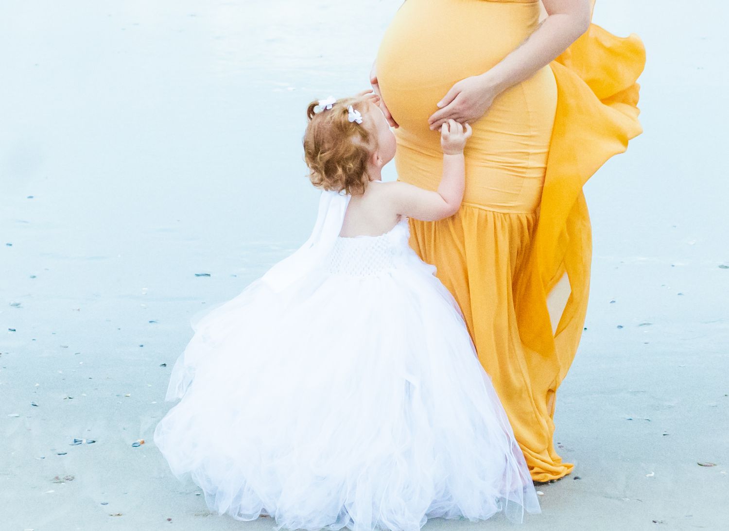 Child and mother maternity portrait in Wrightsville Beach, NC by travelling photographer Wilmington, NC Highland, Utah