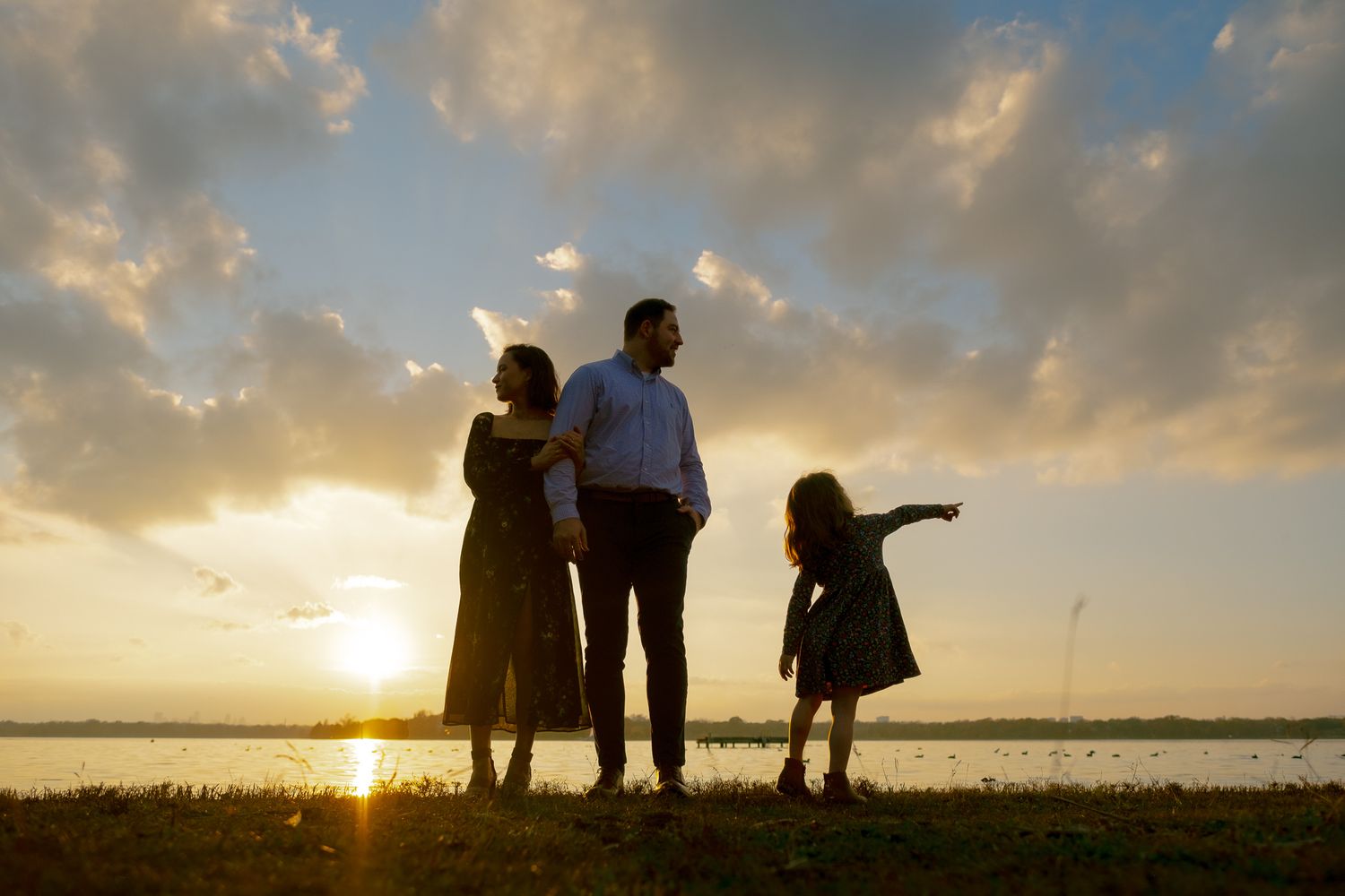 Dallas Family Photographer, White Rock Lake, Storytelling, Candid, outdoors, lifestyle, professional