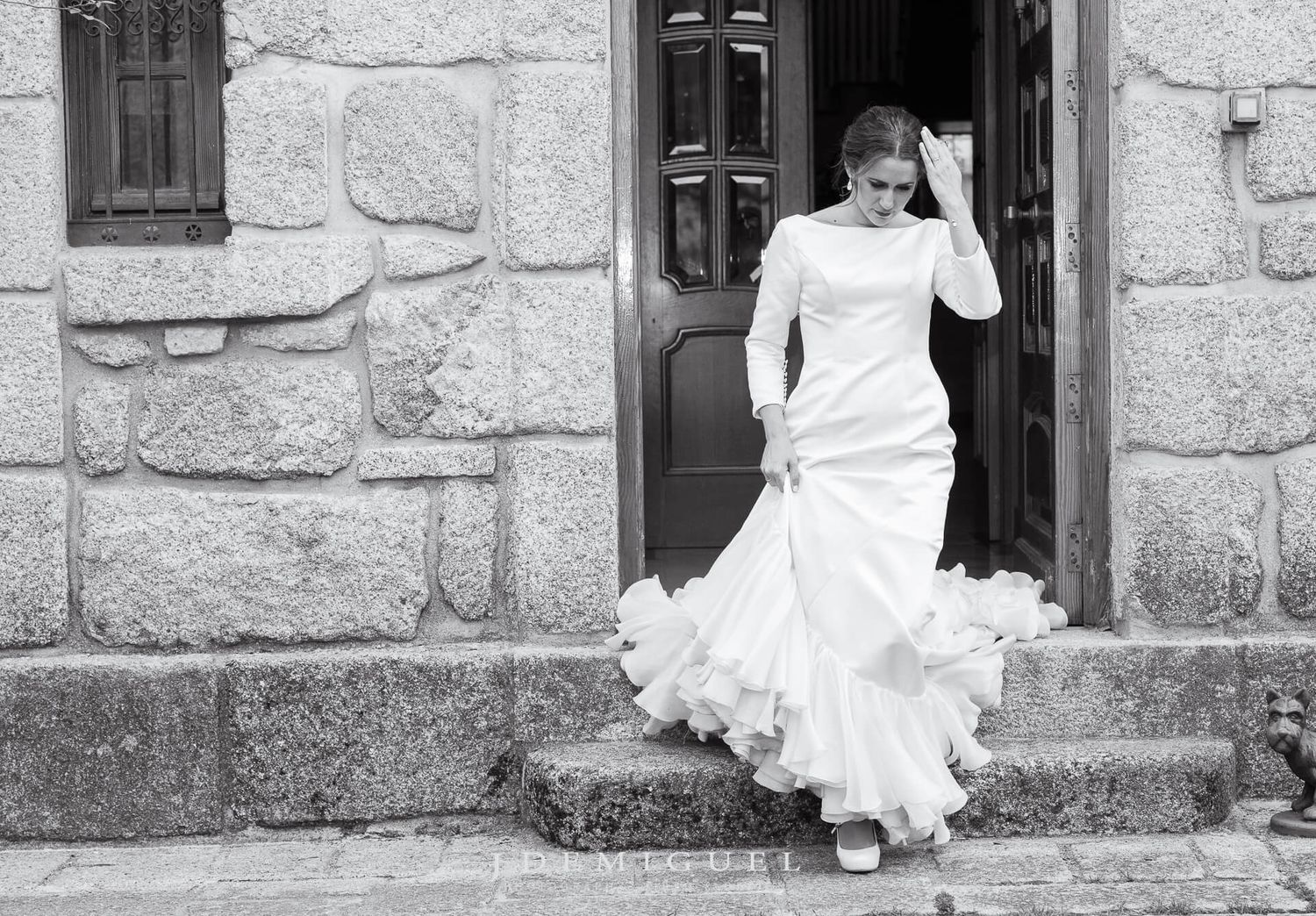 Salida de la novia en Finca el Torreón, Galapagar