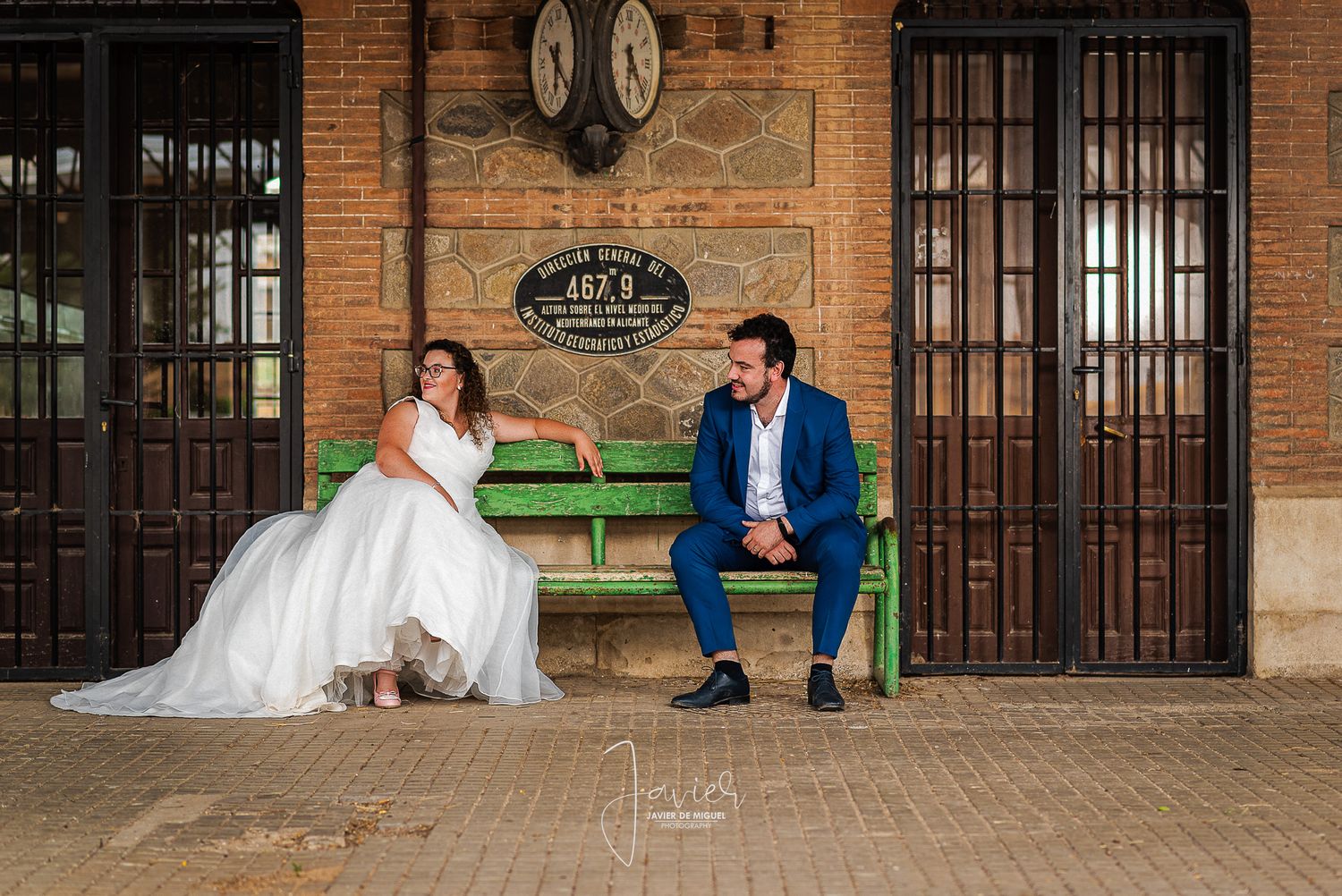 Postboda en la estación abandonada de Algodor, Toledo