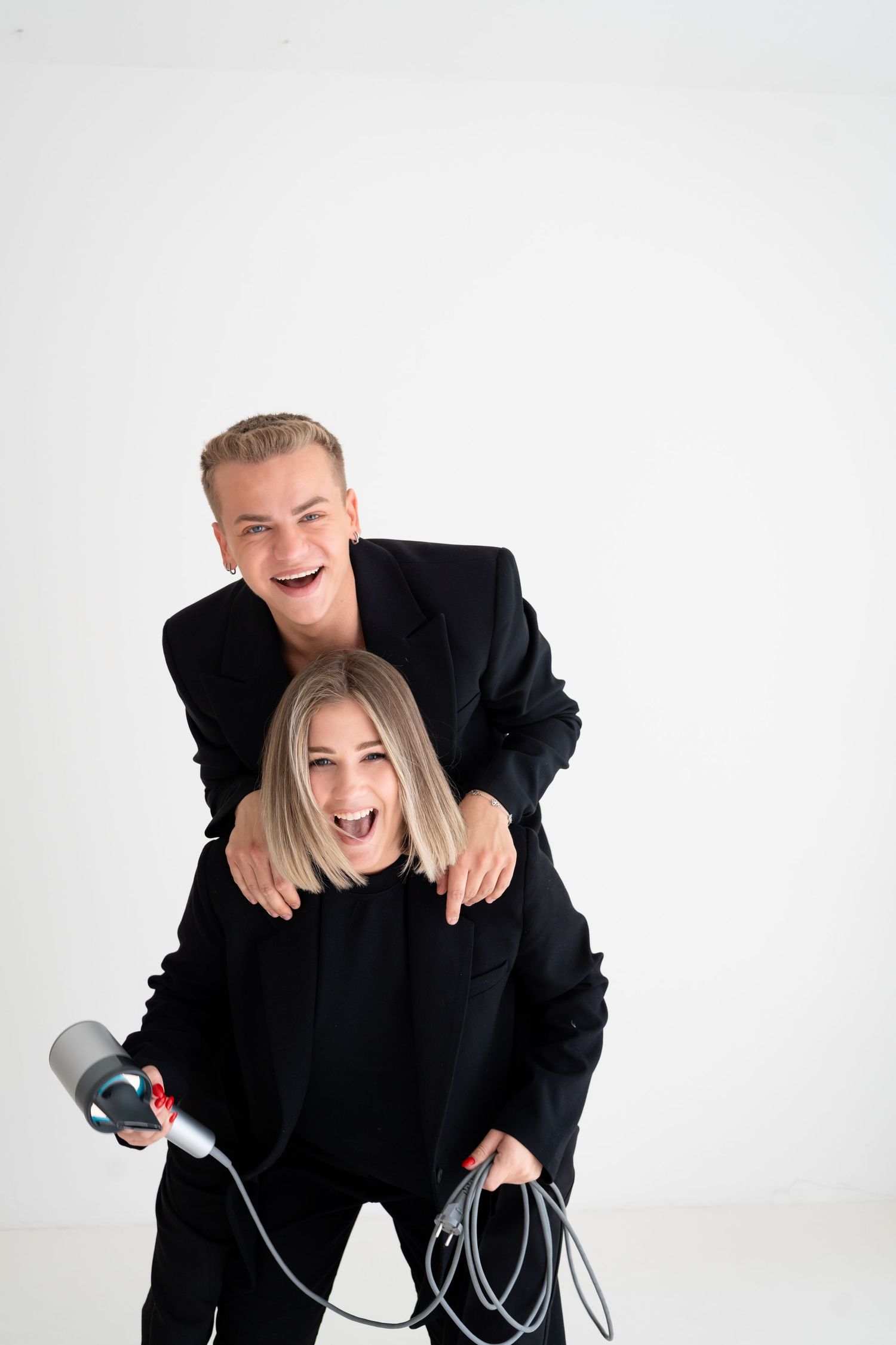 Fotograaf en videograaf gespecialiseerd in business shoots, videografie, professionele branding foto's, video's en reels voor jouw Instagram