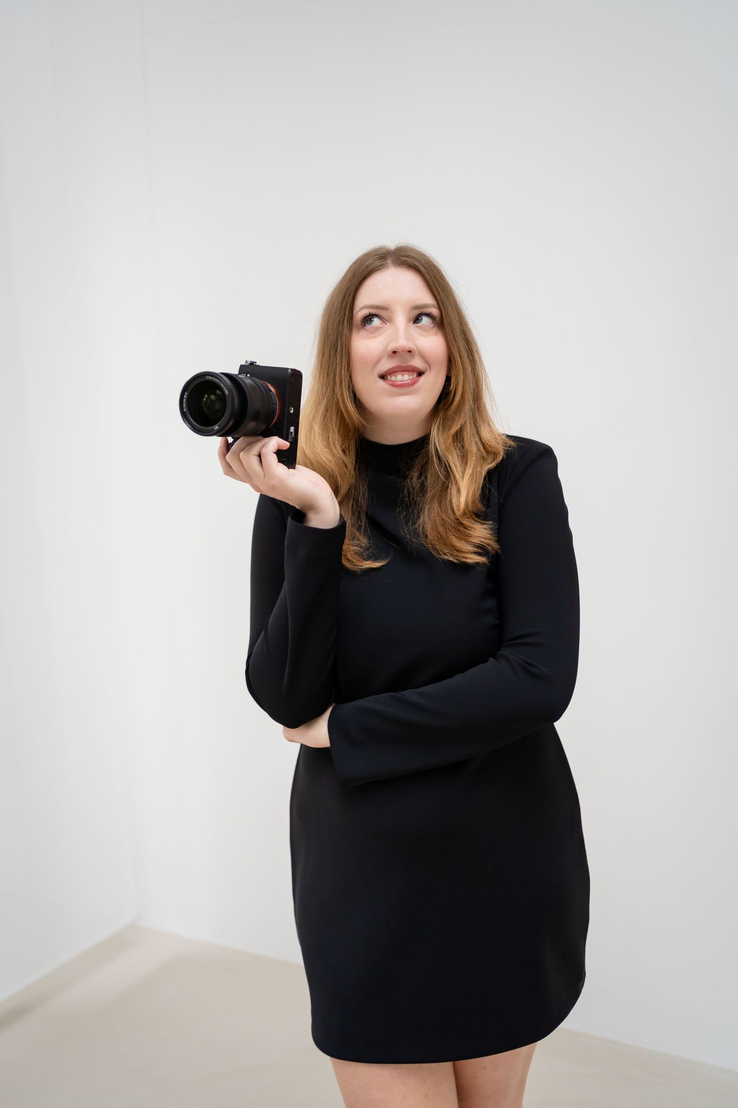Fotograaf en videograaf gespecialiseerd in business shoots, videografie, professionele branding foto's, video's en reels voor jouw Instagram