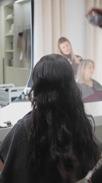 Fotograaf en videograaf gespecialiseerd in business shoots, videografie, professionele branding foto's, video's en reels voor jouw Instagram