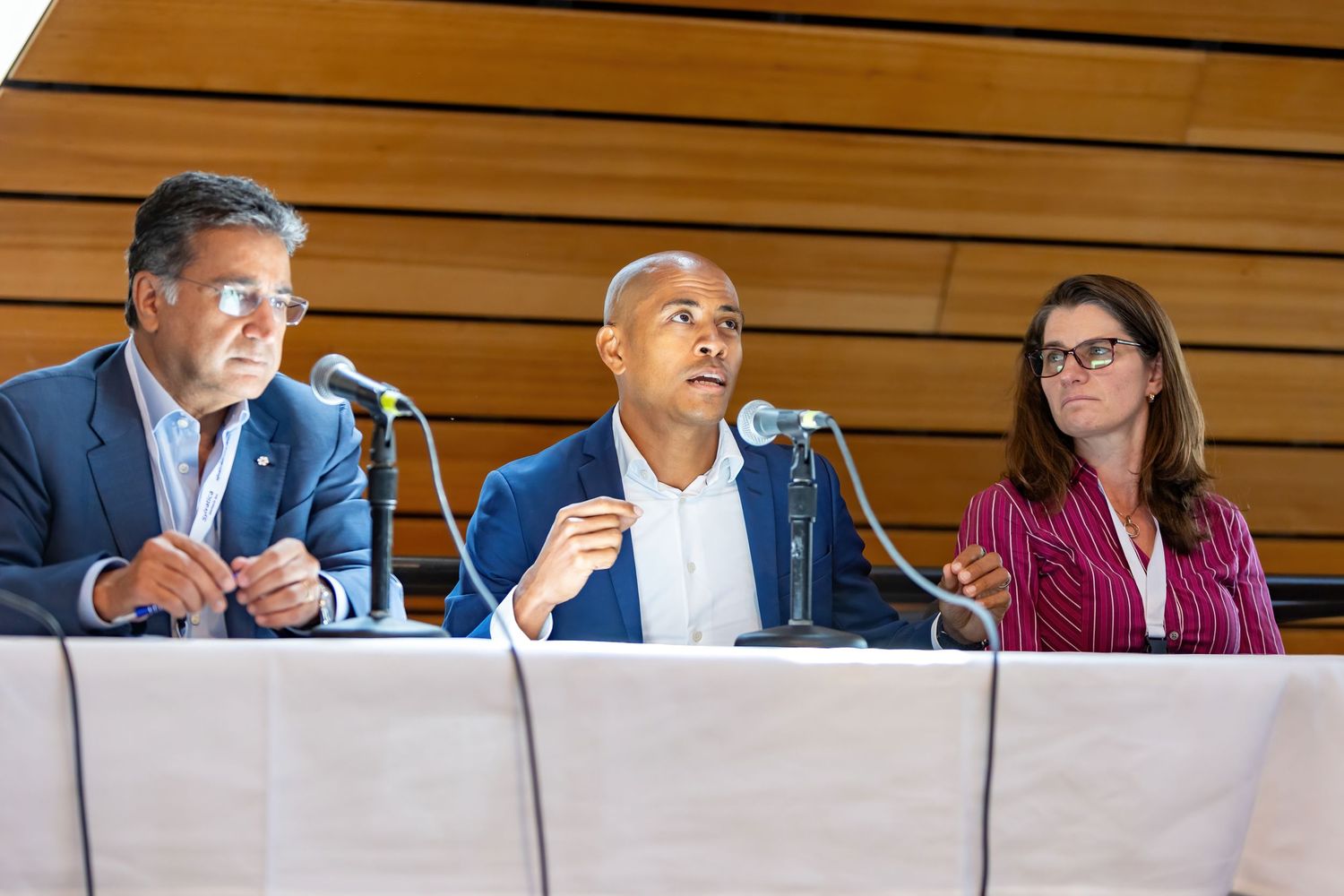 Panel discussion with cryo experts as they answer questions from the audience