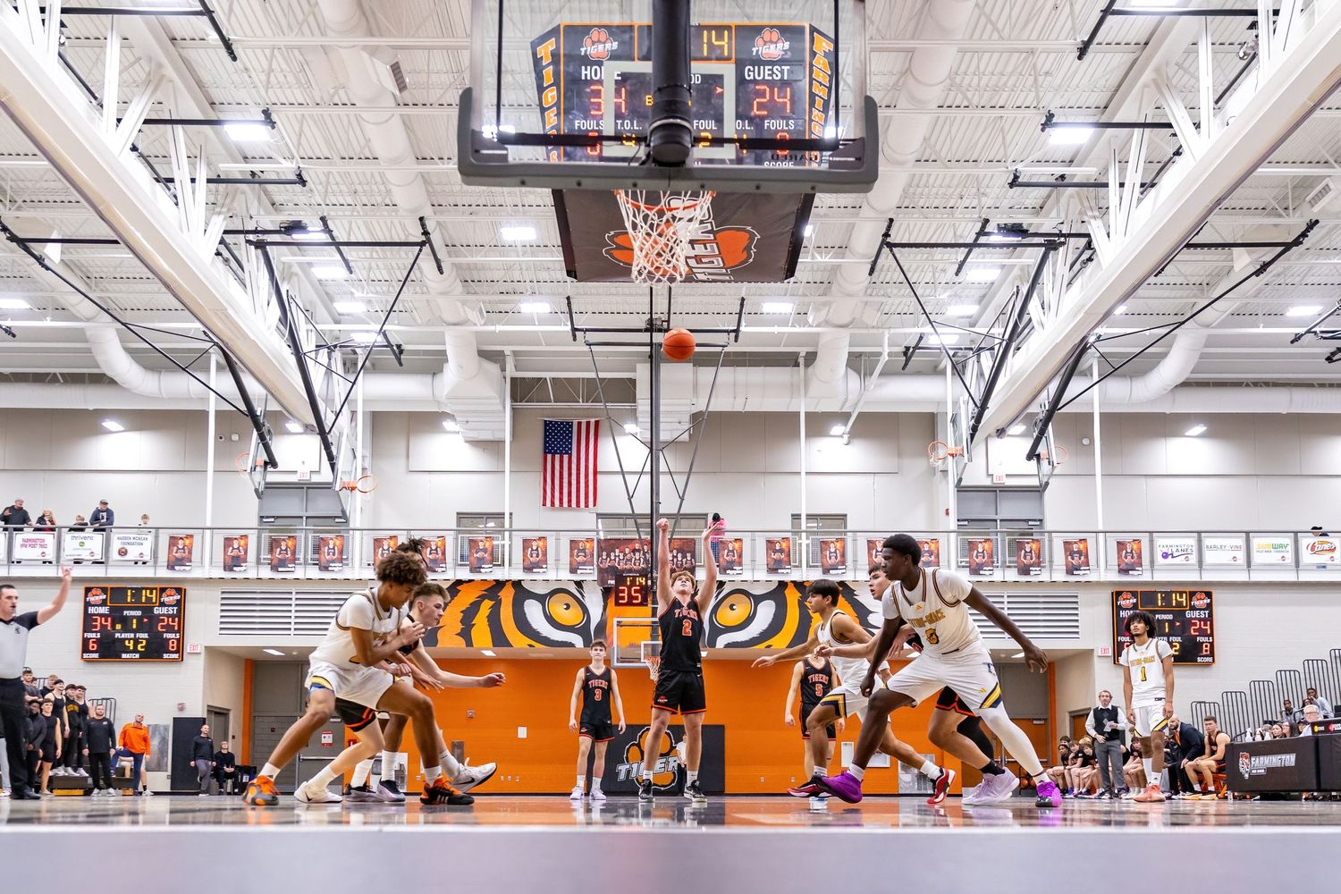 Farmington Tigers boys basketball player makes a free throw