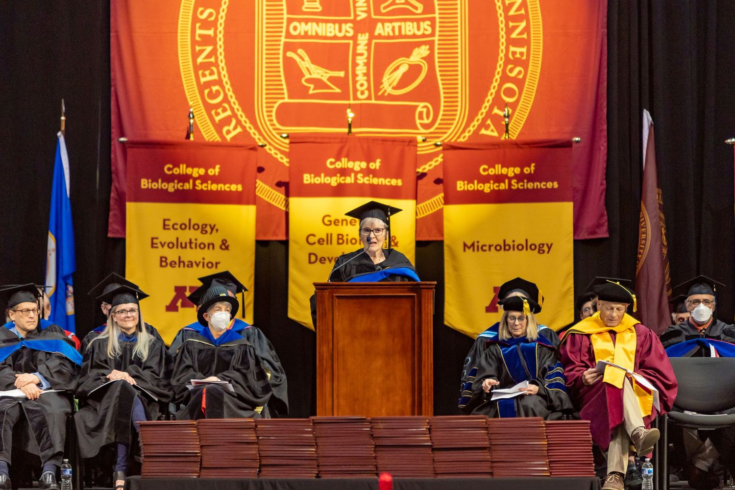 Head of College of Biologic Sciences gives speech to class of graduates at commencement ceremony for University of Minnesota