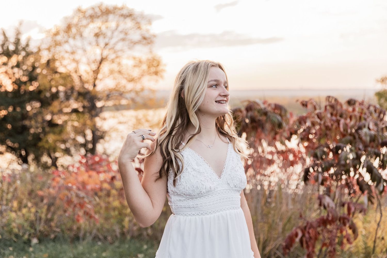 two rivers high school senior girl mississippi river schaars bluff sunset