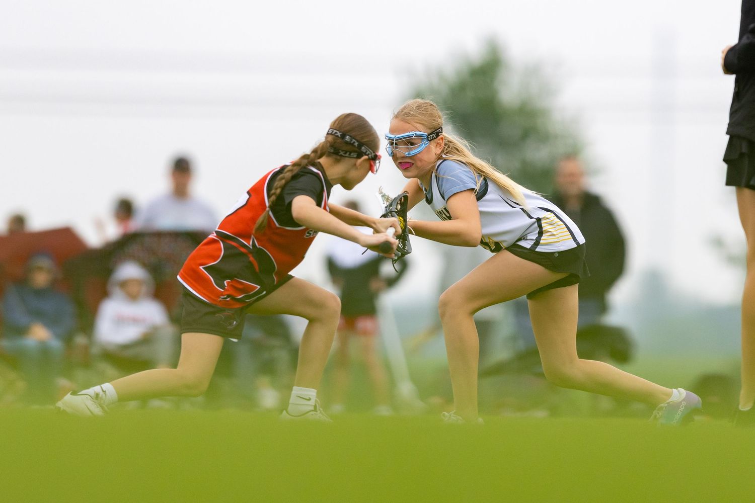 rosemount 12a girls prepare for the faceoff draw