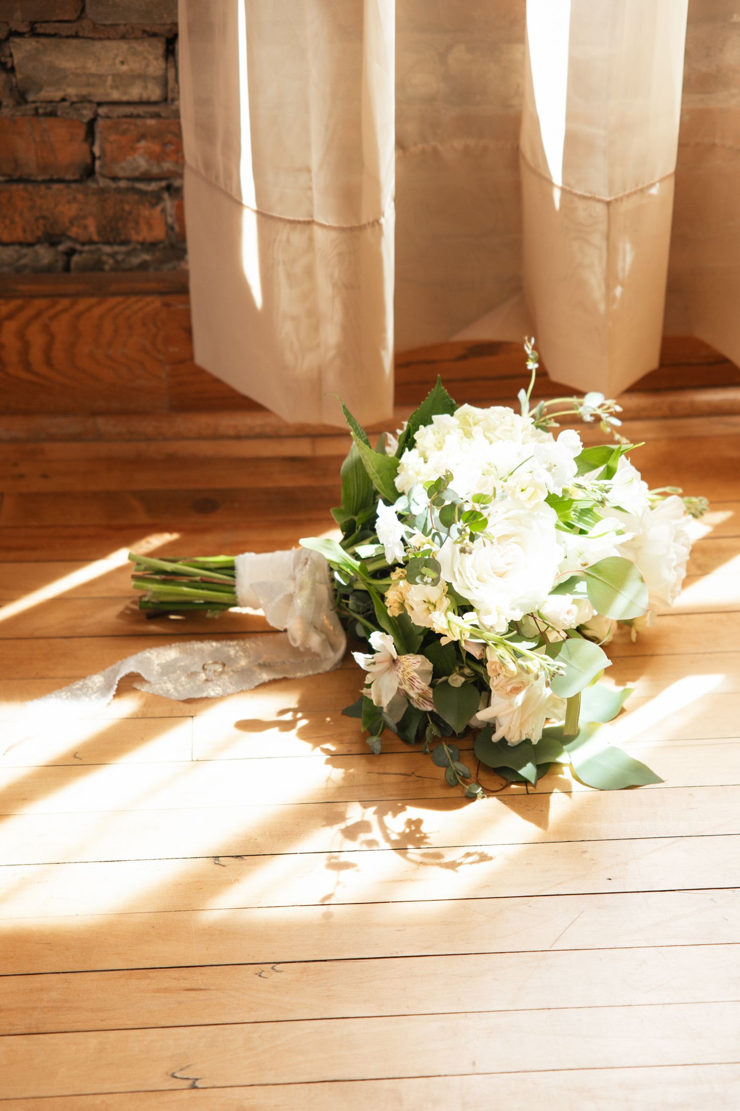 wedding, bride, groom, detail shot