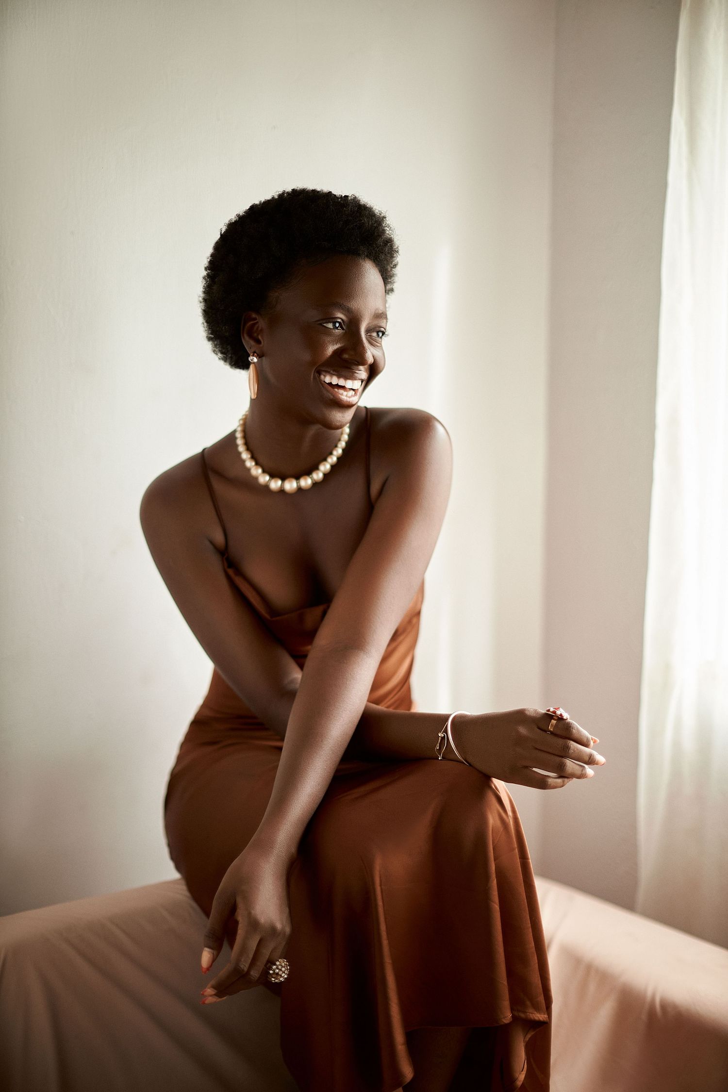 @oyinglowria by The Loba for The Loba Studios – elegant portrait photography by The Loba, a creative photographer in Lagos, Nigeria.