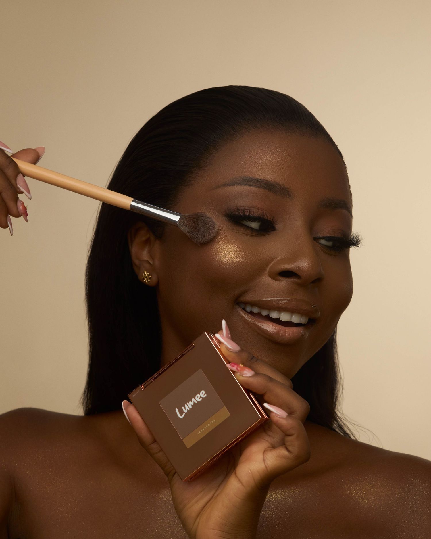 Ms Metics– Commercial Advertising photography by The Loba, a creative photographer in Lagos, Nigeria.