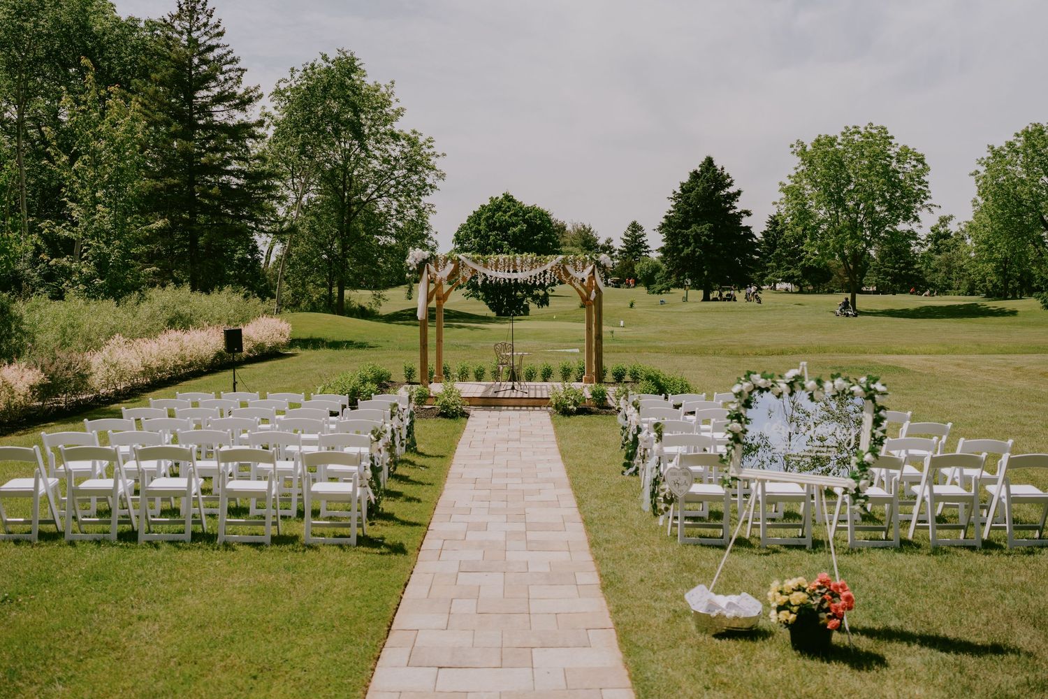 Buncrana Golf Course Wedding Venue in Hamilton, Ontario
