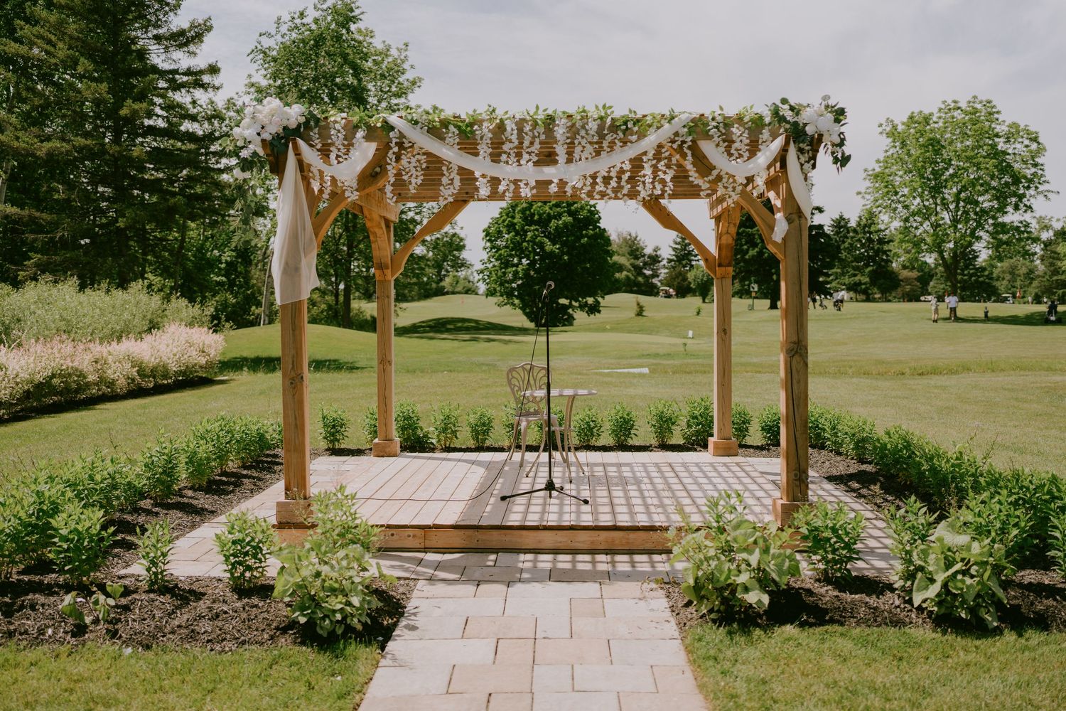 Buncrana Golf Course Wedding Venue in Hamilton, Ontario