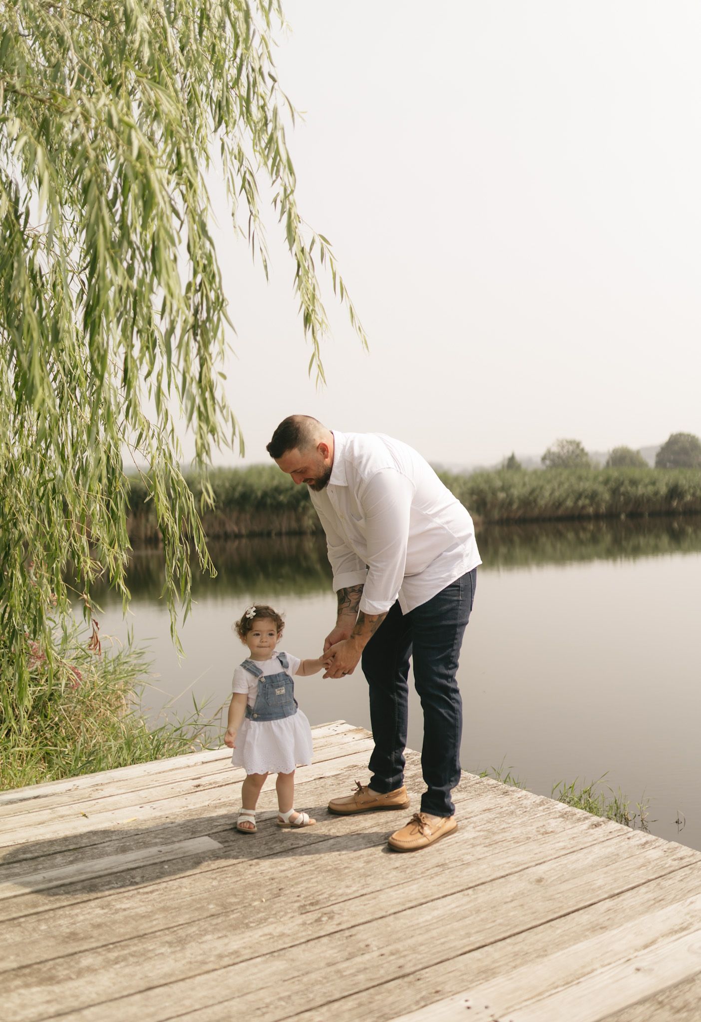 CT Maternity and Family Photographer