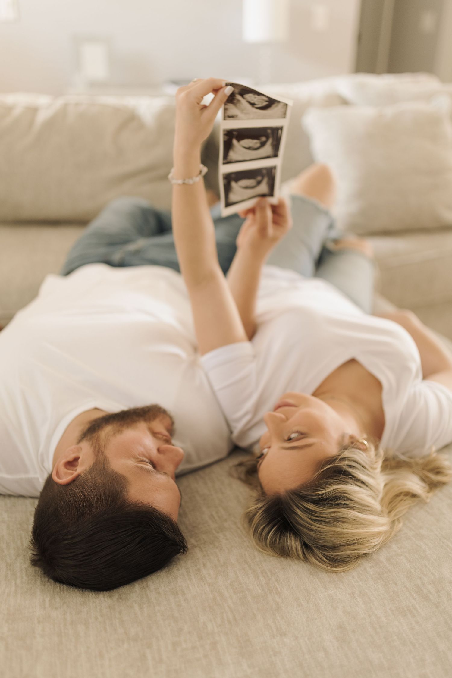CT Maternity and Family Photographer
