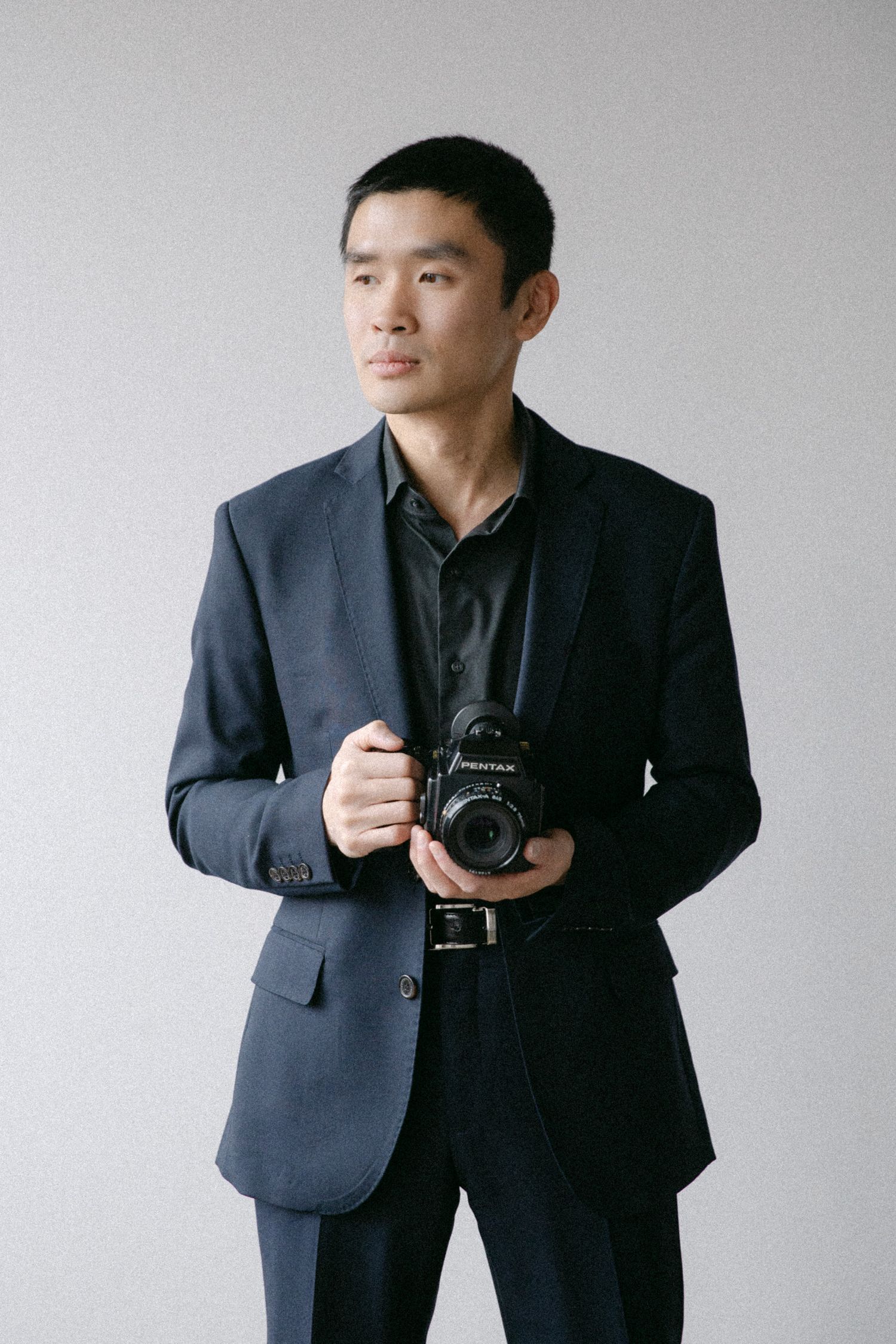 Victor, Vancouver-based film and digital photographer specializing in celebrations, prewedding and destination weddings.