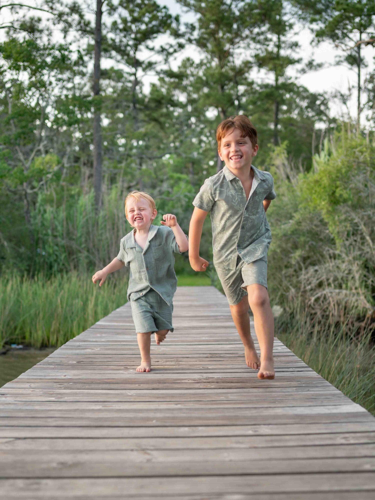 family wearing coordinated outfits mobile family photographer