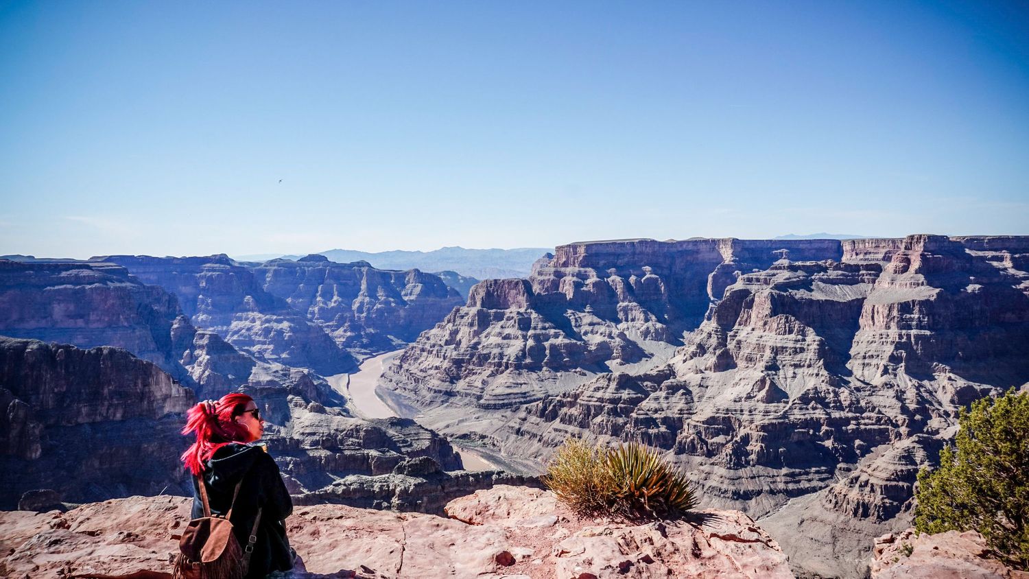 Sweeping panoramic views of the Grand Canyon's layered cliffs and deep valleys.