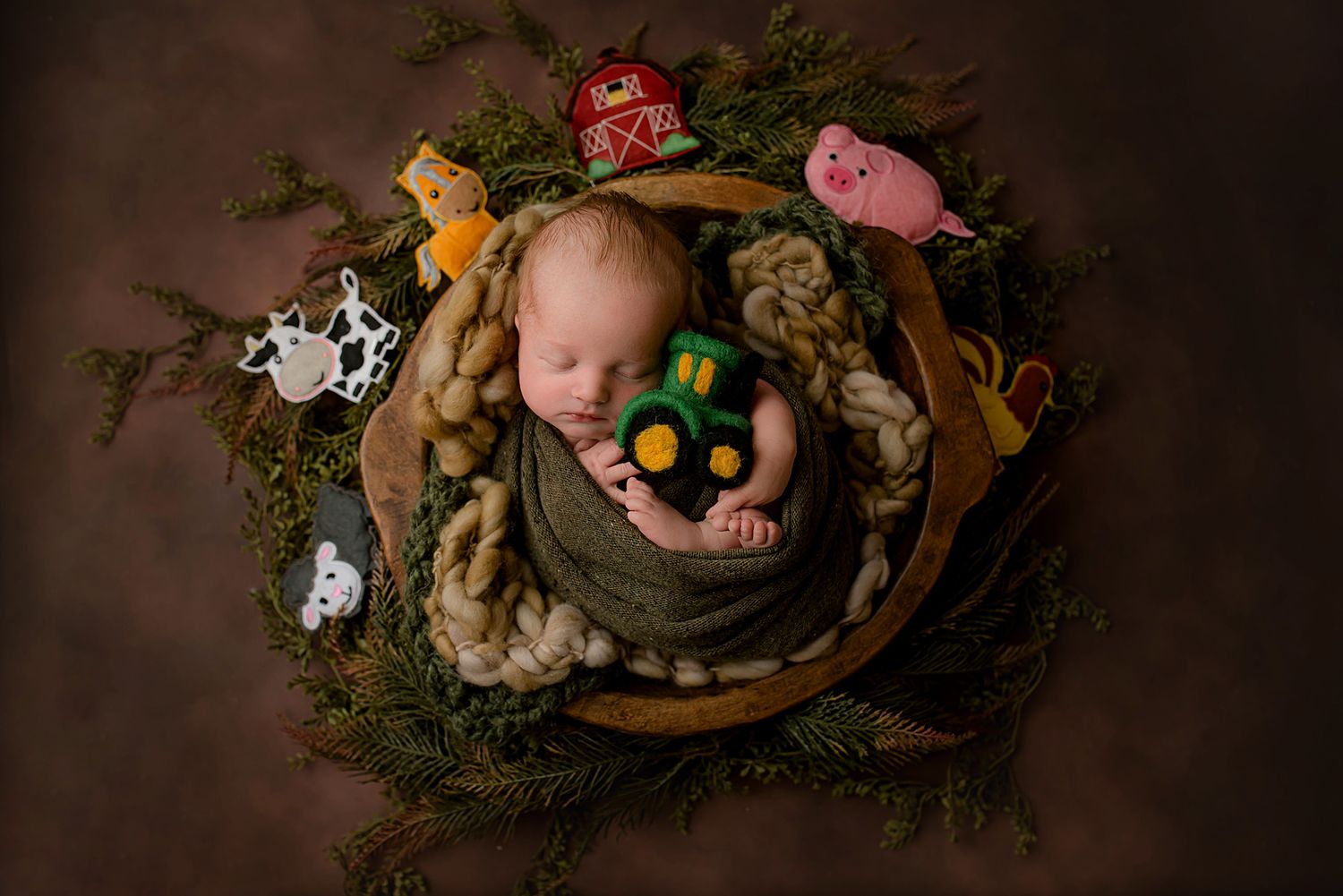 North Alabama Newborn Photographer
Southern Tennessee Newborn Photography 
Newborn mini session, Newborn session near me 
watch me grow