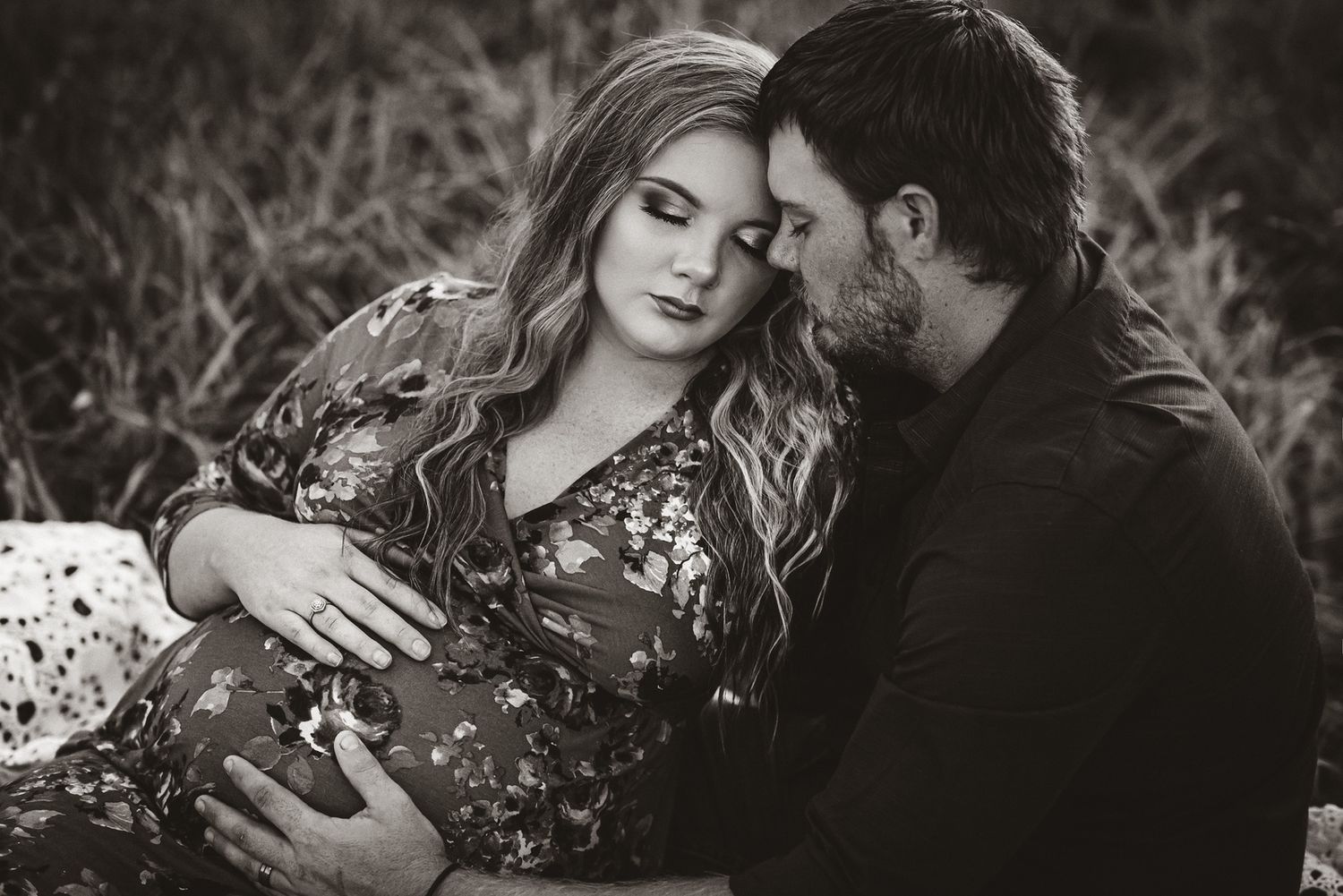 North Alabama Maternity Photographer
Southern Tennessee Newborn Photography 
Newborn mini session, Newborn session near me 
watch me grow