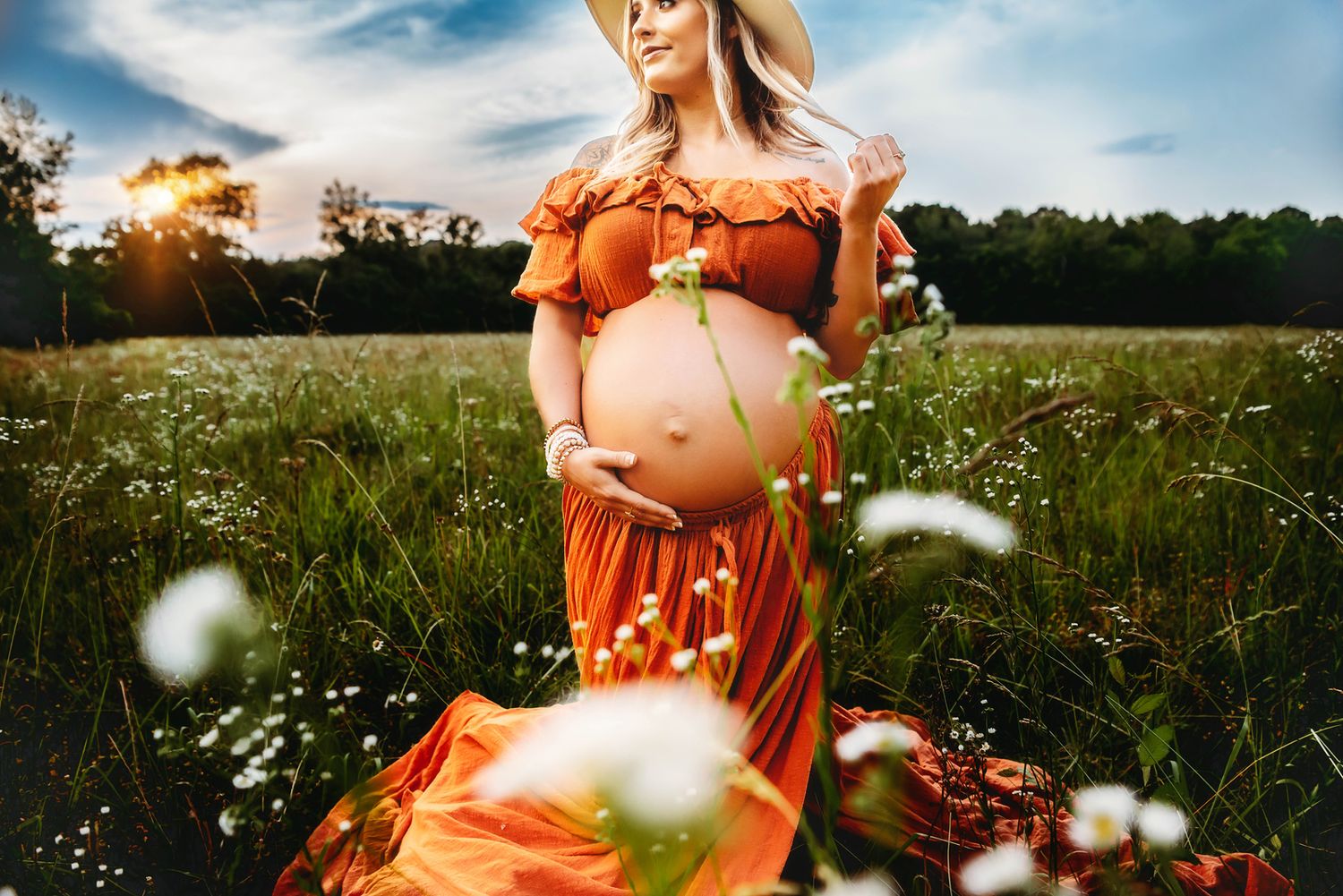 North Alabama Maternity Photographer
Southern Tennessee Photographer Breanna Michelle Photography
Maternity portraits by Breanna Michelle