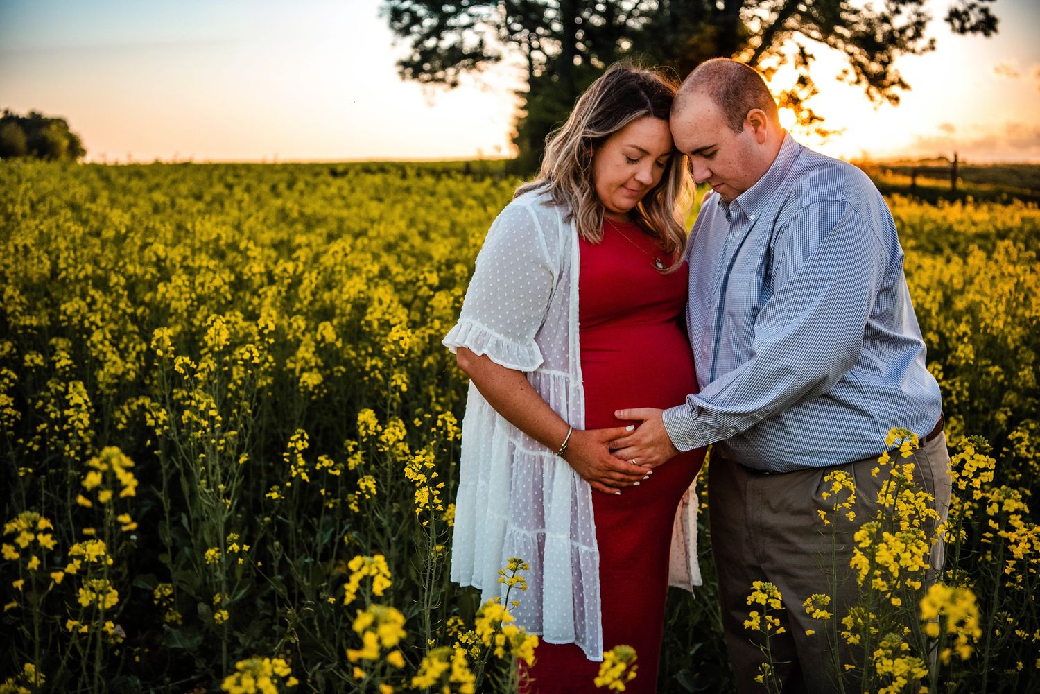 North Alabama Maternity Photographer
Southern Tennessee Newborn Photography 
Newborn mini session, Newborn session near me 
watch me grow