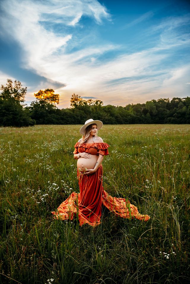 North Alabama Maternity Photographer
Southern Tennessee Newborn Photography 
Newborn mini session, Newborn session near me 
watch me grow