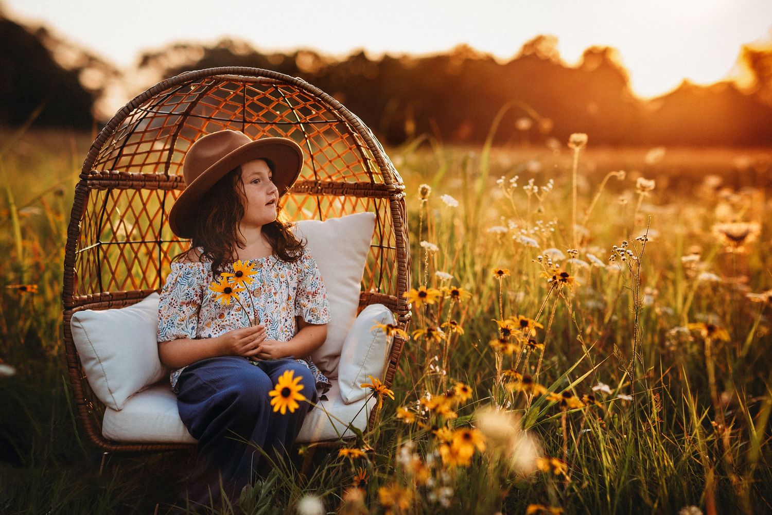 Breanna Michelle Photography Storytelling Photography
Shoals, Florence, Killen Photographer
North Alabama & Southern Tennessee Photographer