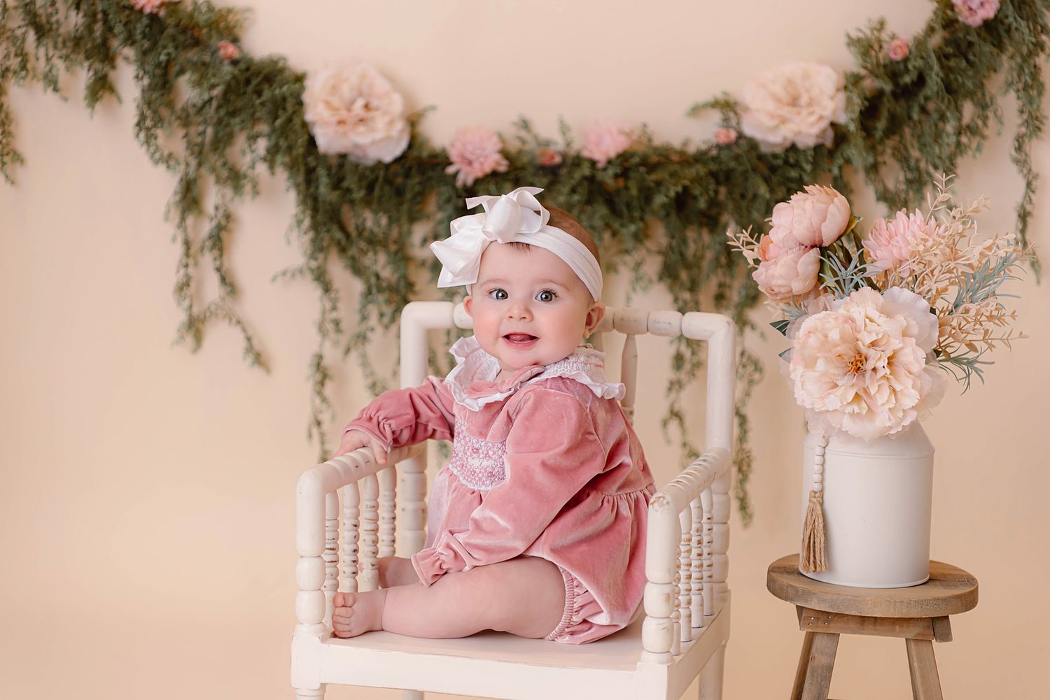 Watch me grow plans. Milestone photographer near me. 
Baby plans, North Alabama newborn and watch me grow photographer. Milestone sessions