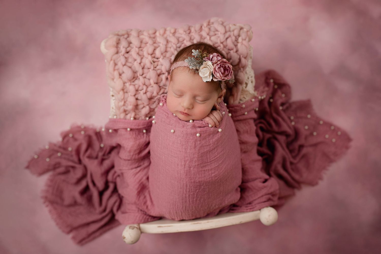 North Alabama Newborn Photographer
Southern Tennessee Newborn Photography 
Newborn mini session, Newborn session near me 
watch me grow